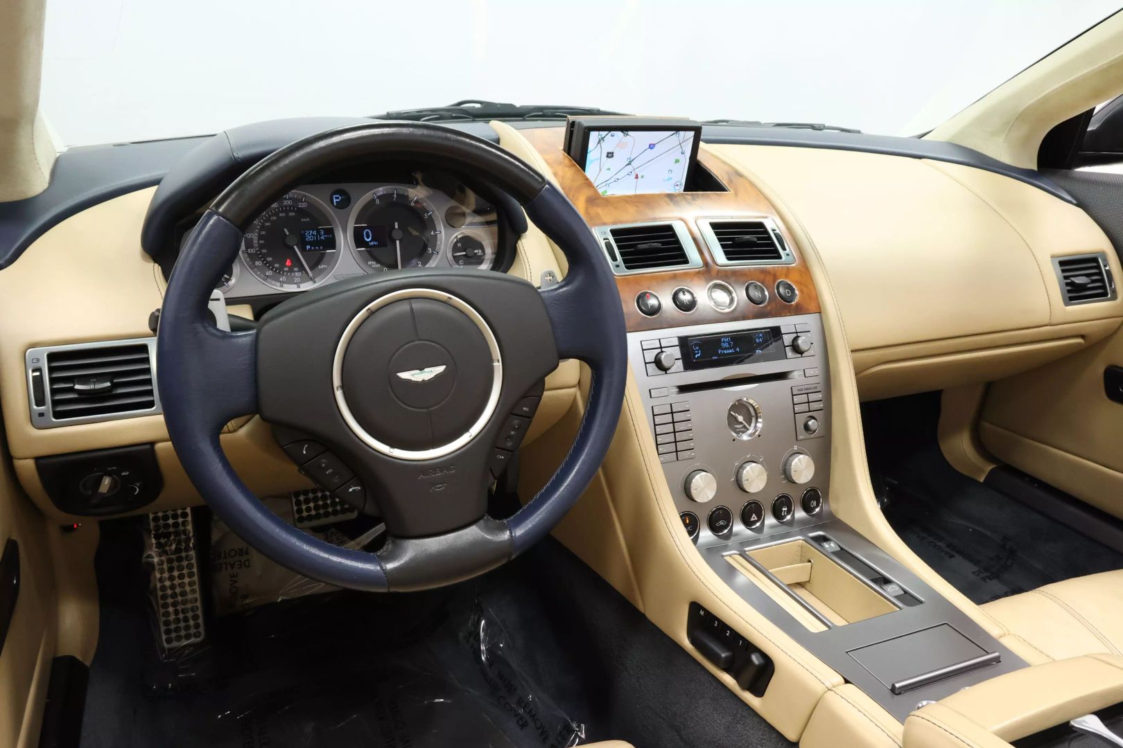 2008 Aston Martin Db9 - Image 40