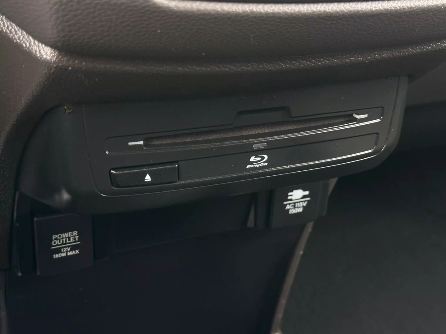 2018 Honda Odyssey - Image 43