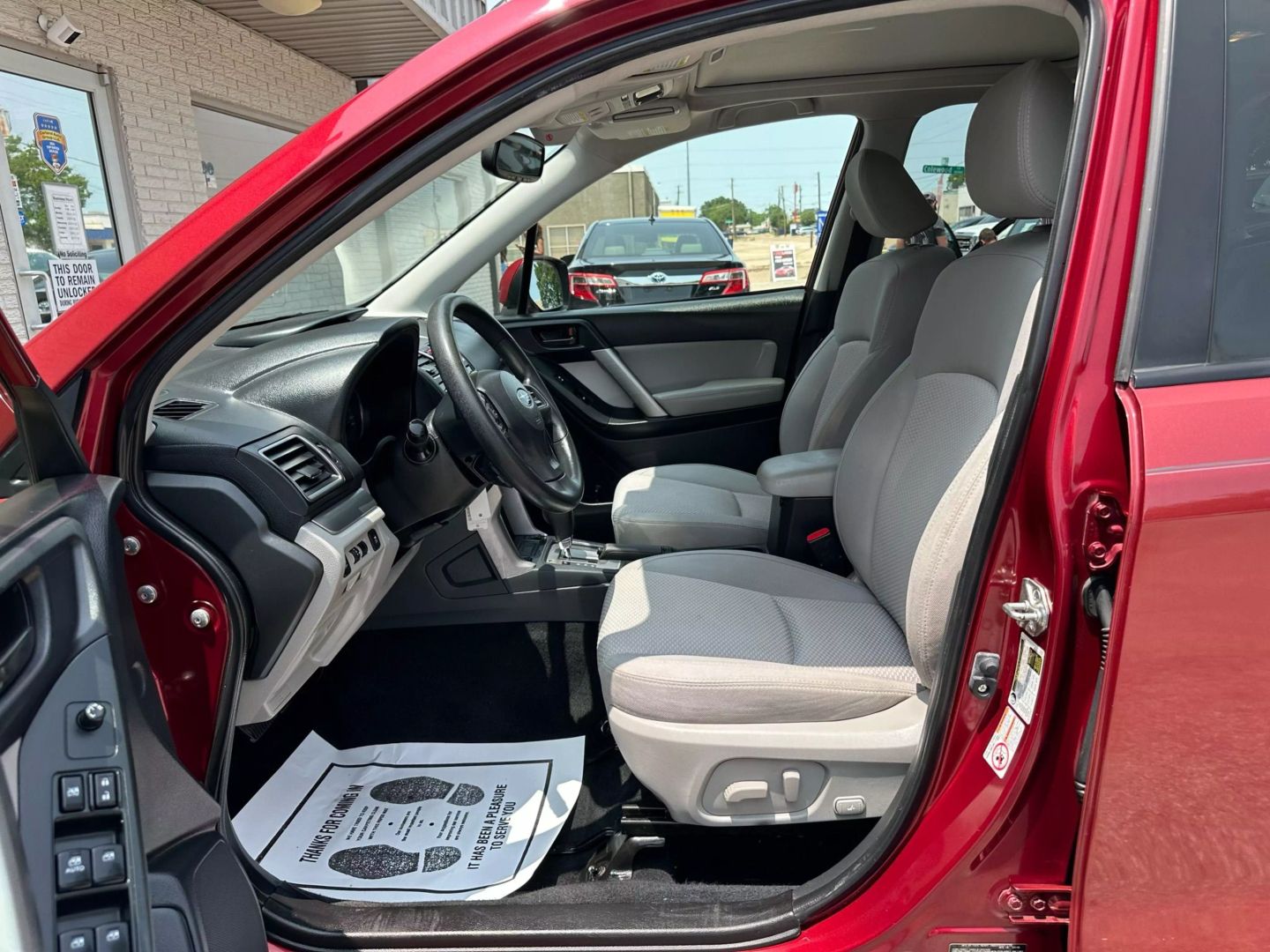 2016 Subaru Forester - Image 14