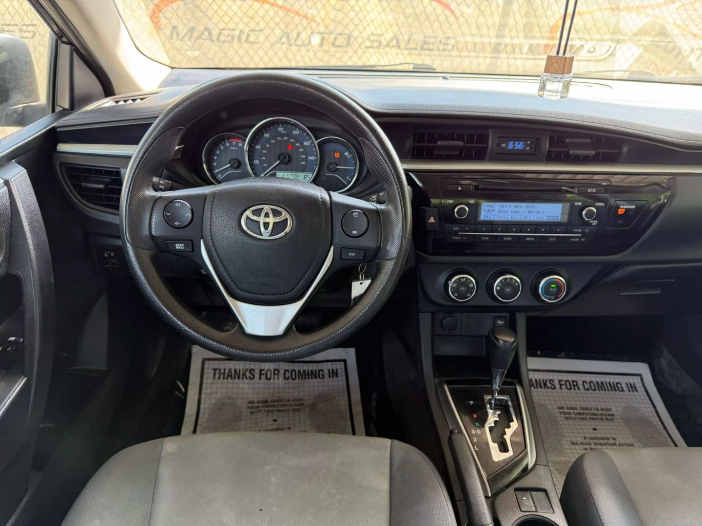 2015 Toyota Corolla - Image 29