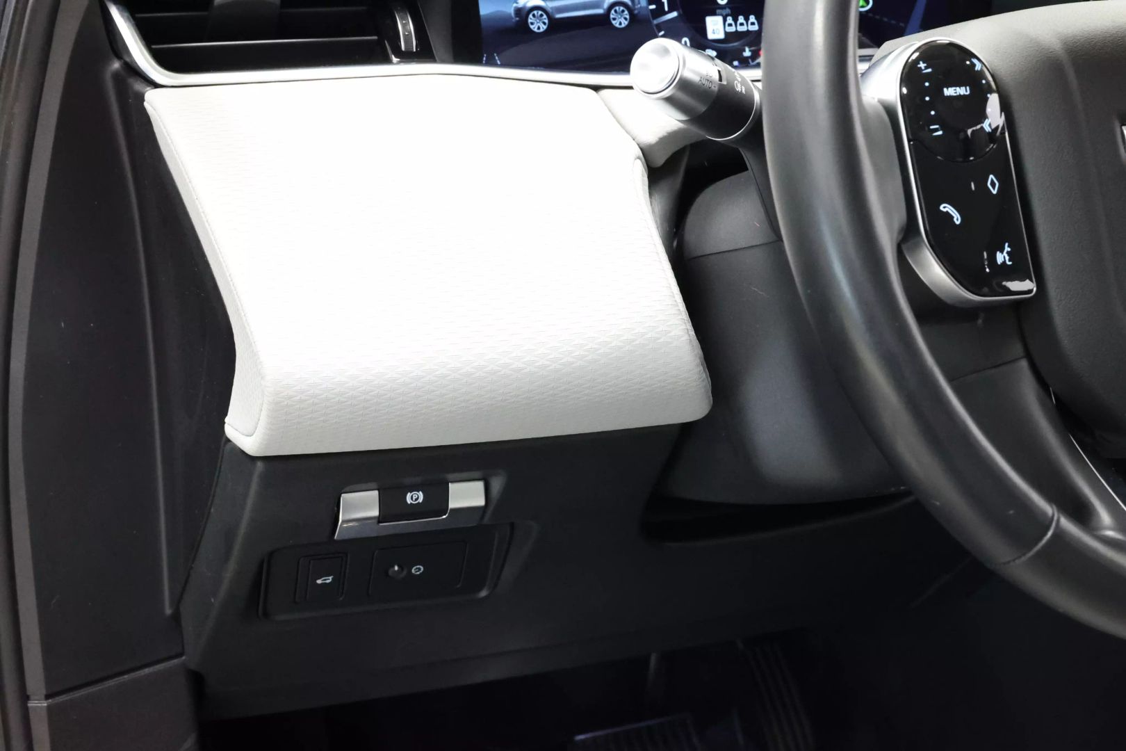 2020 Land Rover Range Rover Evoque - Image 21