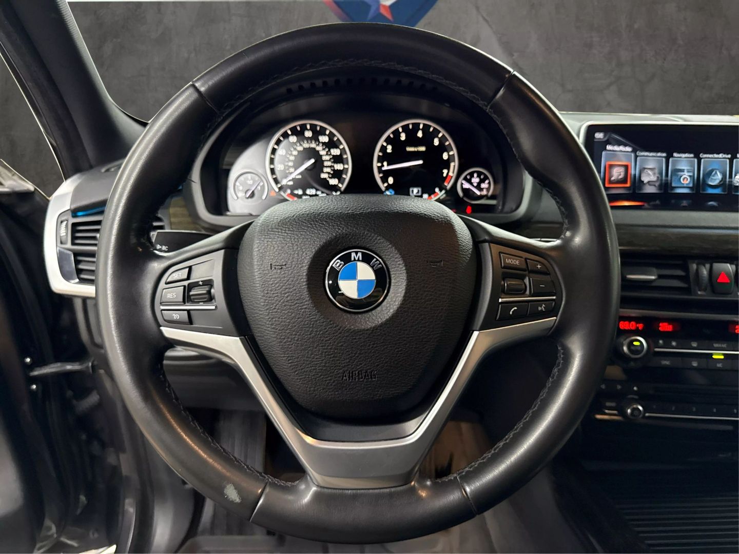 2017 Bmw X5 - Image 40