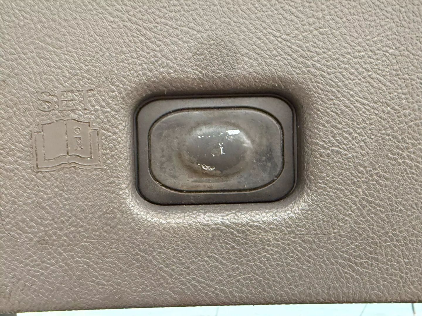 2017 Lincoln Mkx - Image 13