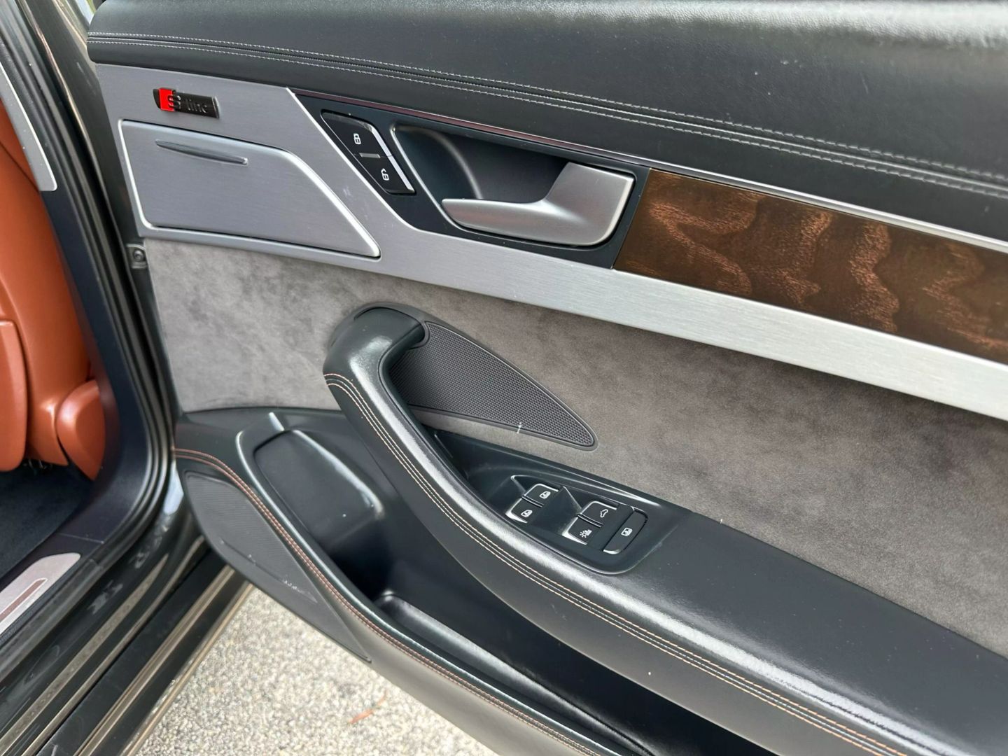 2017 Audi A8 - Image 47