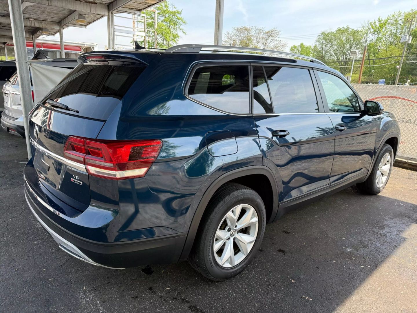 2018 Volkswagen Atlas - Image 12