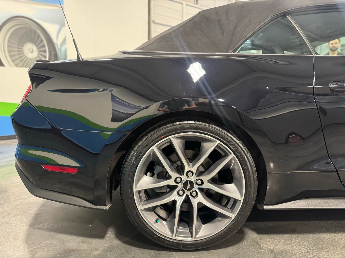 2017 Ford Mustang Gt Premium Convertible 2d - Image 17