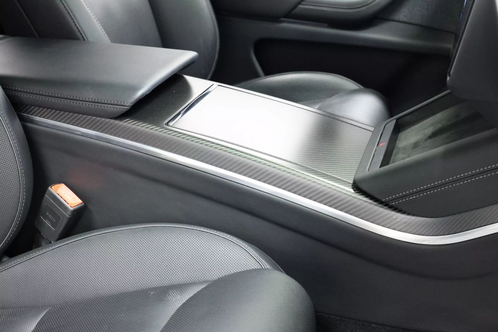 2022 Tesla Model X - Image 96