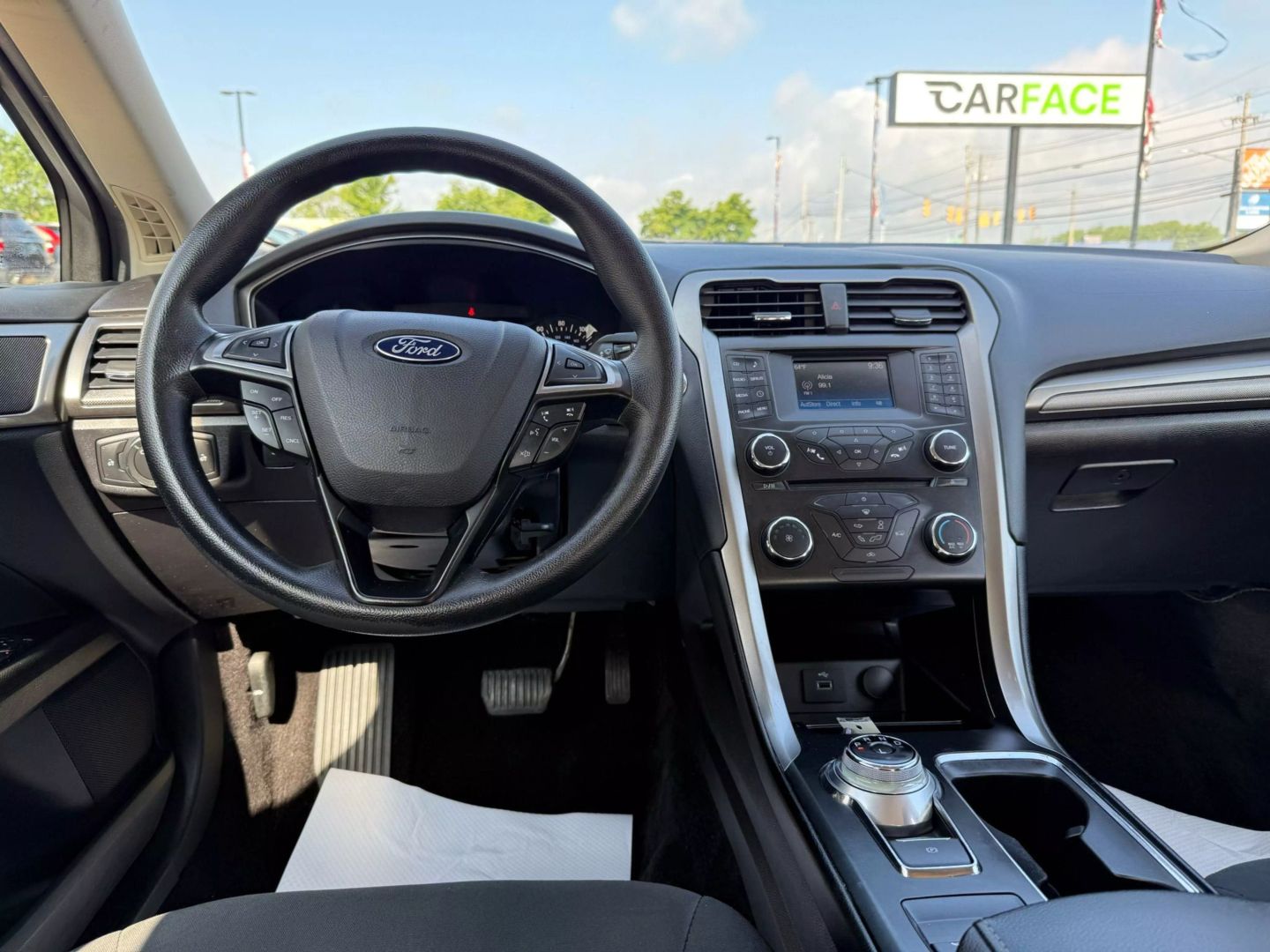 2017 Ford Fusion - Image 26
