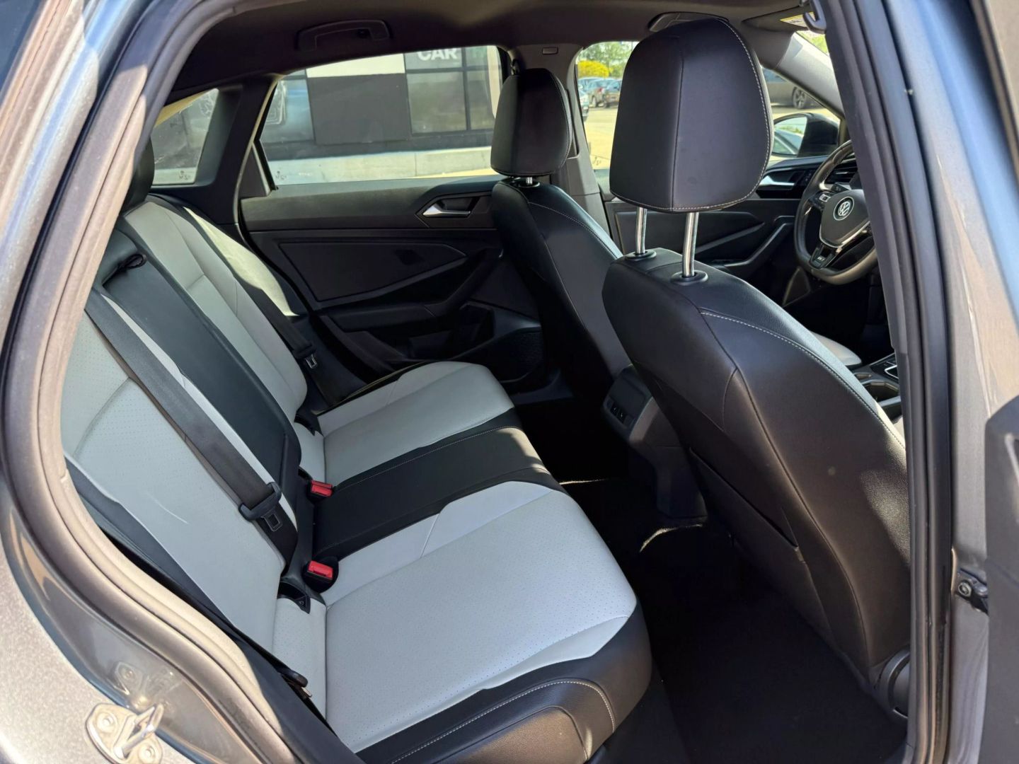 2019 Volkswagen Jetta - Image 21