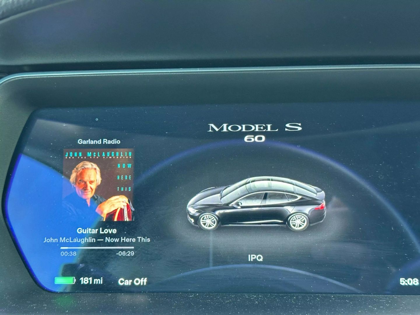 2014 Tesla Model S - Image 44