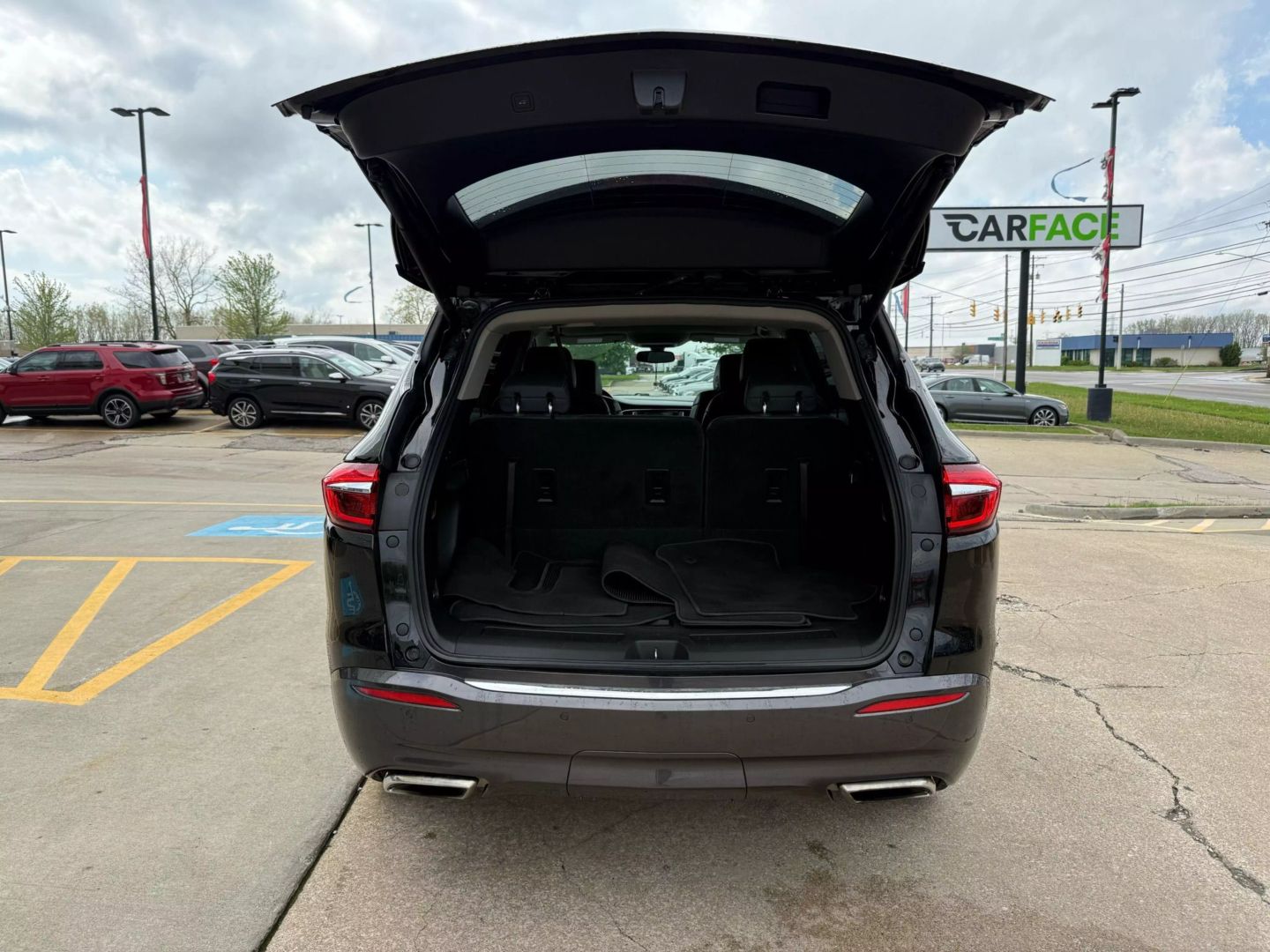 2019 Buick Enclave - Image 11