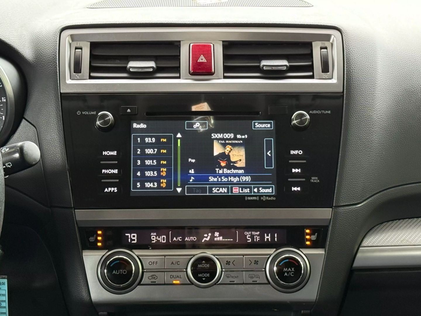 2017 Subaru Outback - Image 28