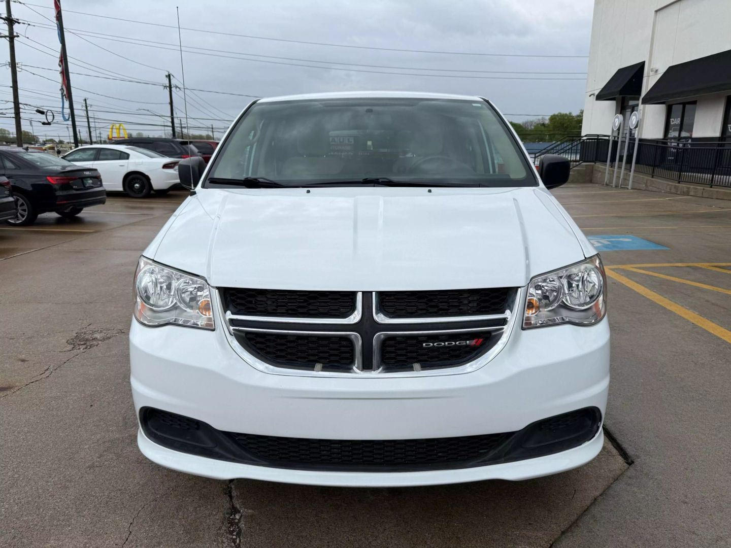 2016 Dodge Grand Caravan Passenger - Image 2