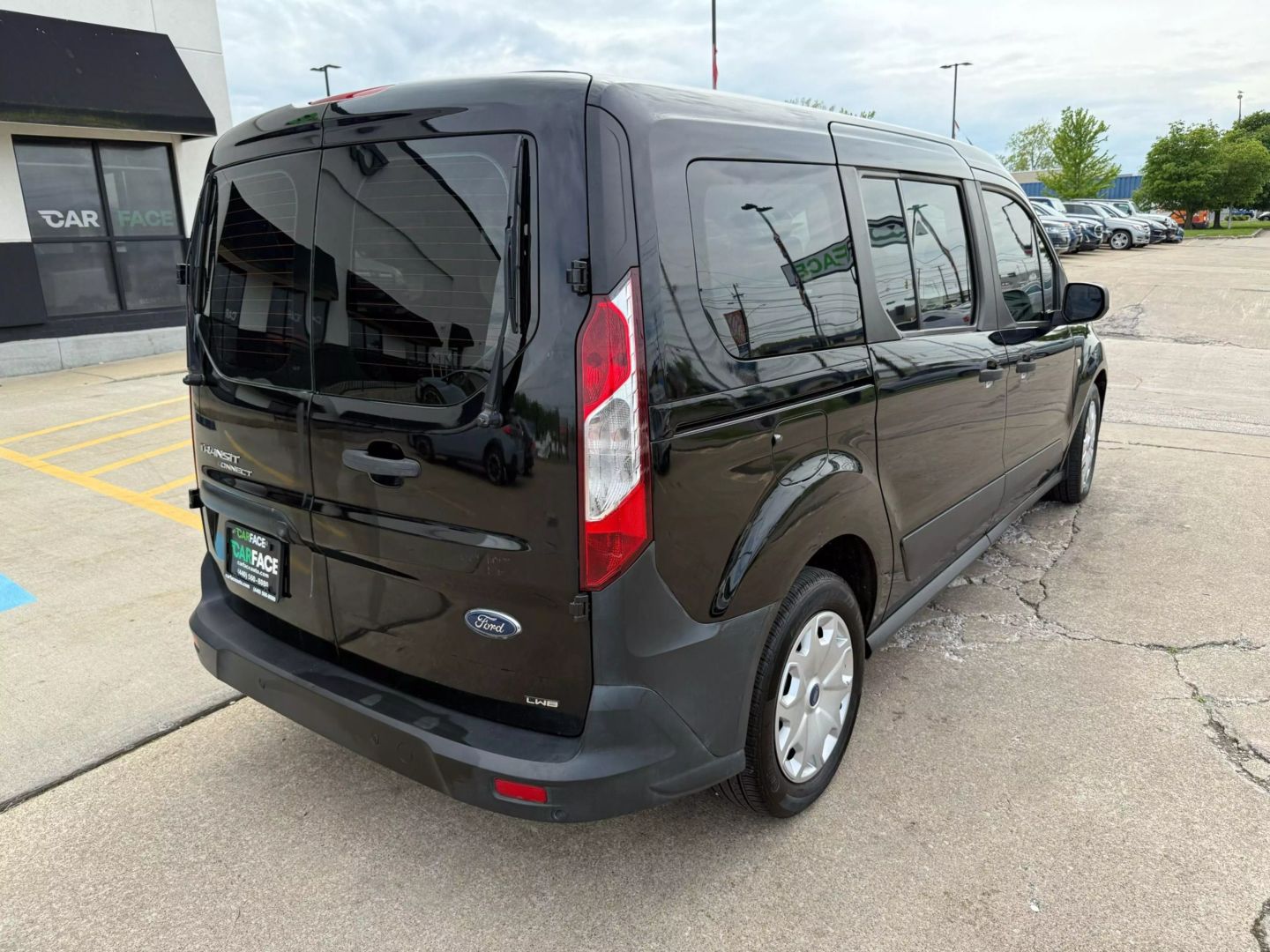 2019 Ford Transit Connect Passenger - Image 13