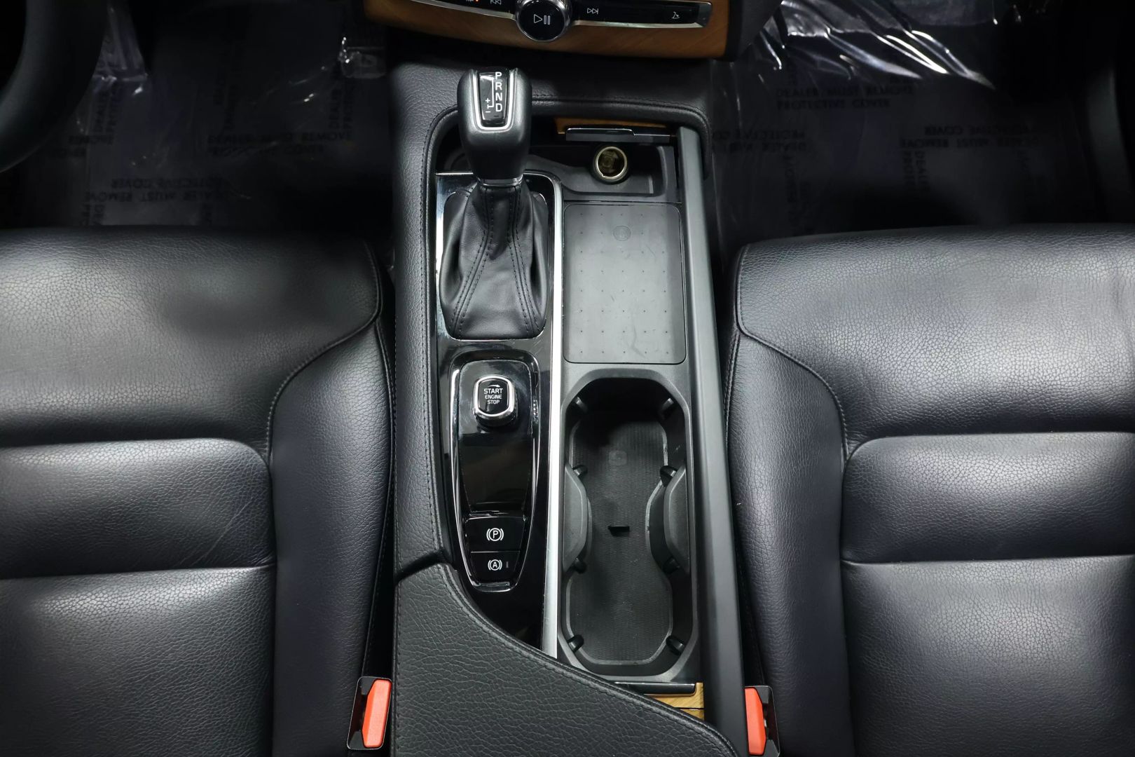 2022 Volvo Xc90 - Image 39