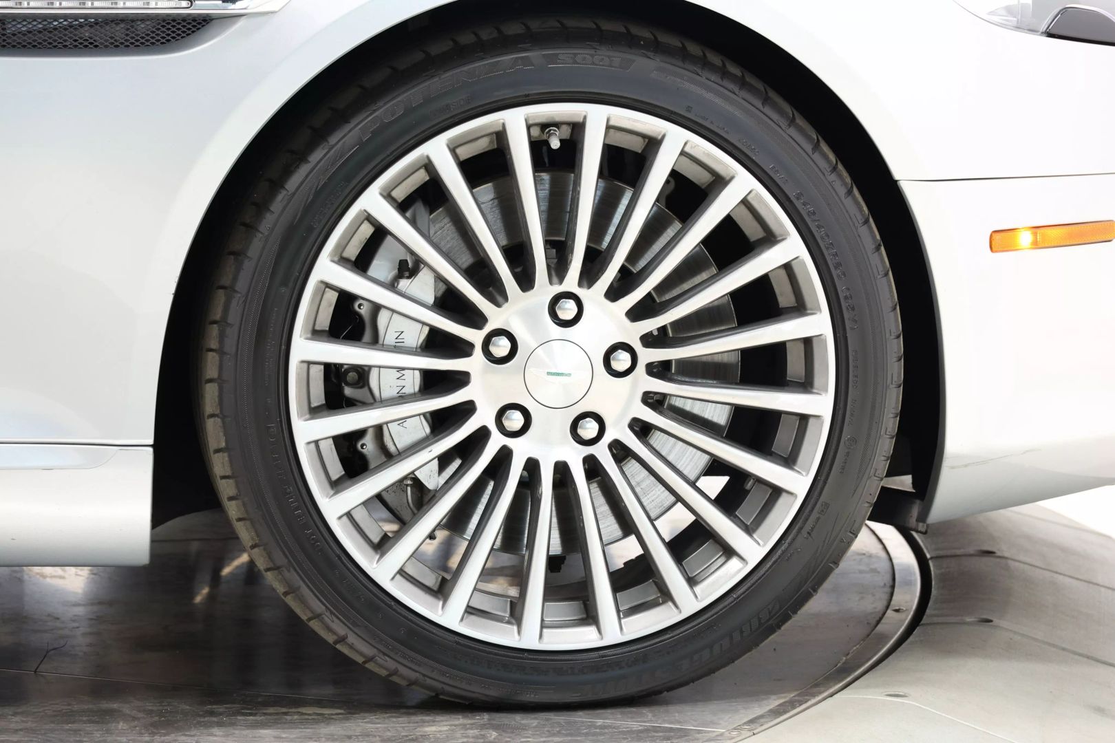 2011 Aston Martin Rapide - Image 108