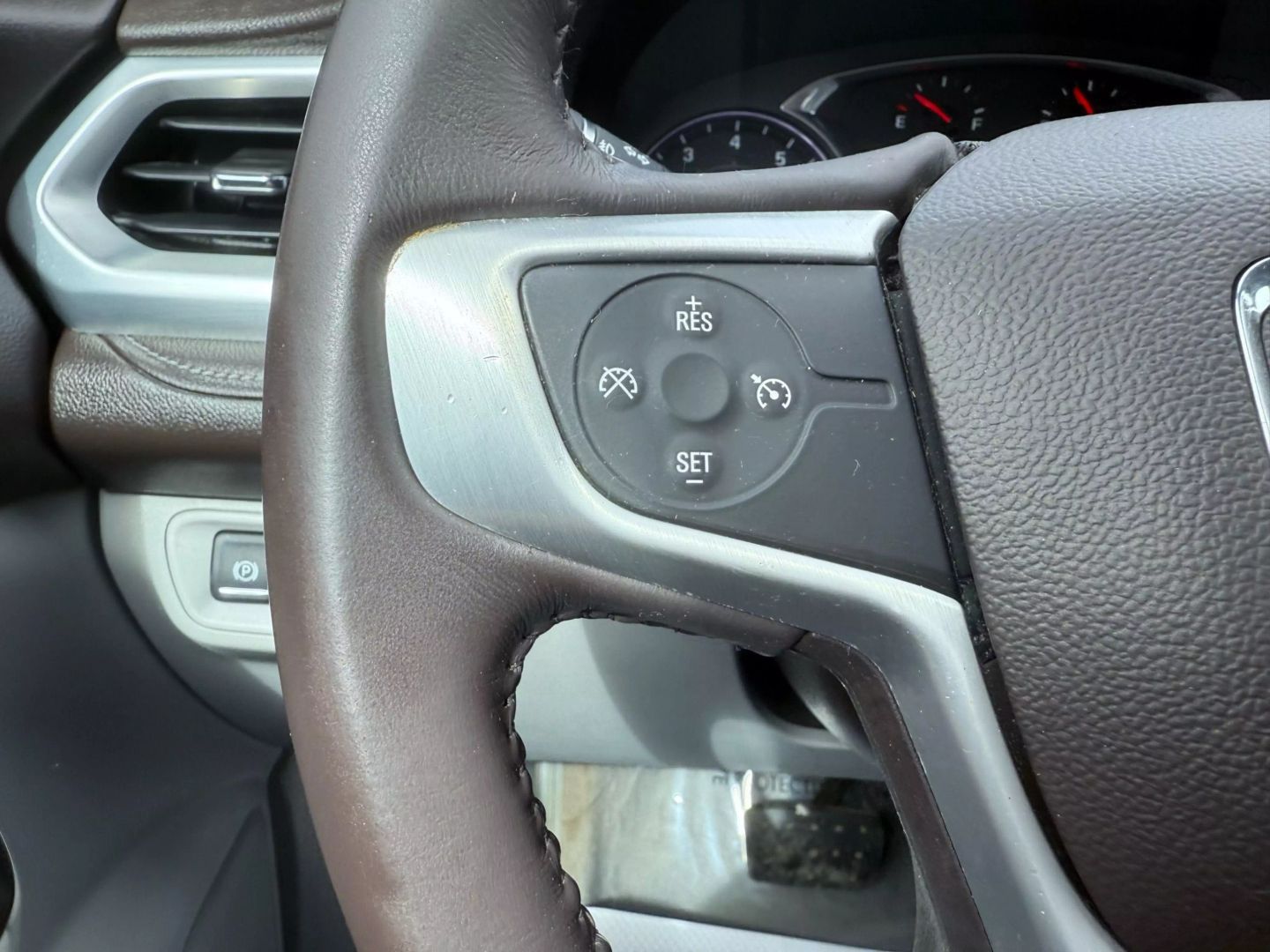 2018 Gmc Acadia - Image 30