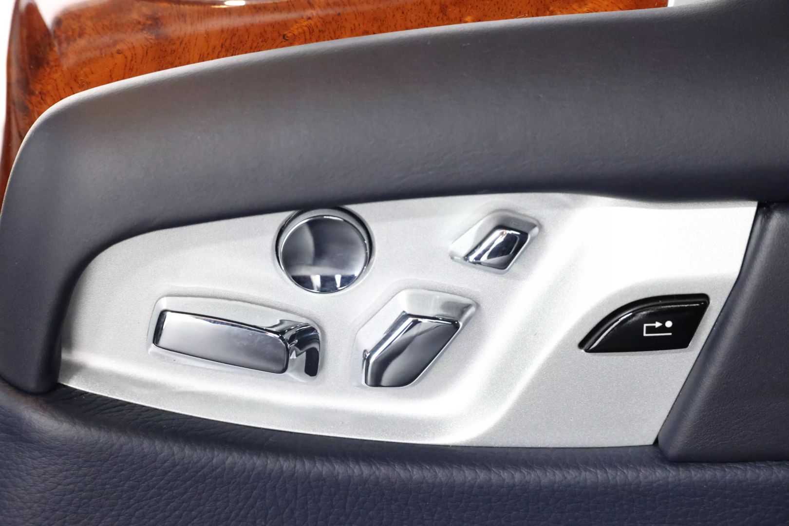 2012 Rolls-royce Ghost - Image 57