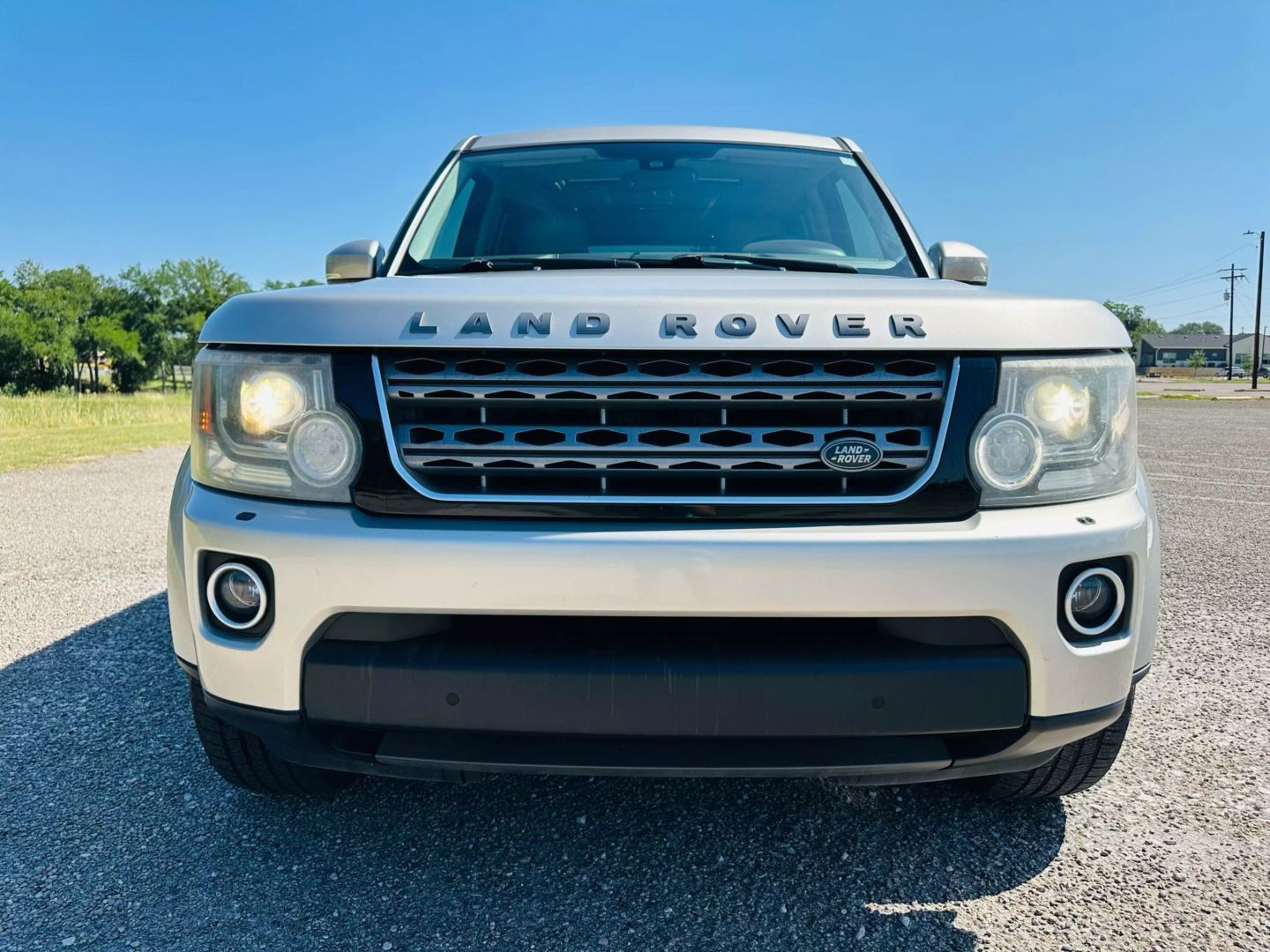 2016 Land Rover Lr4 - Image 3