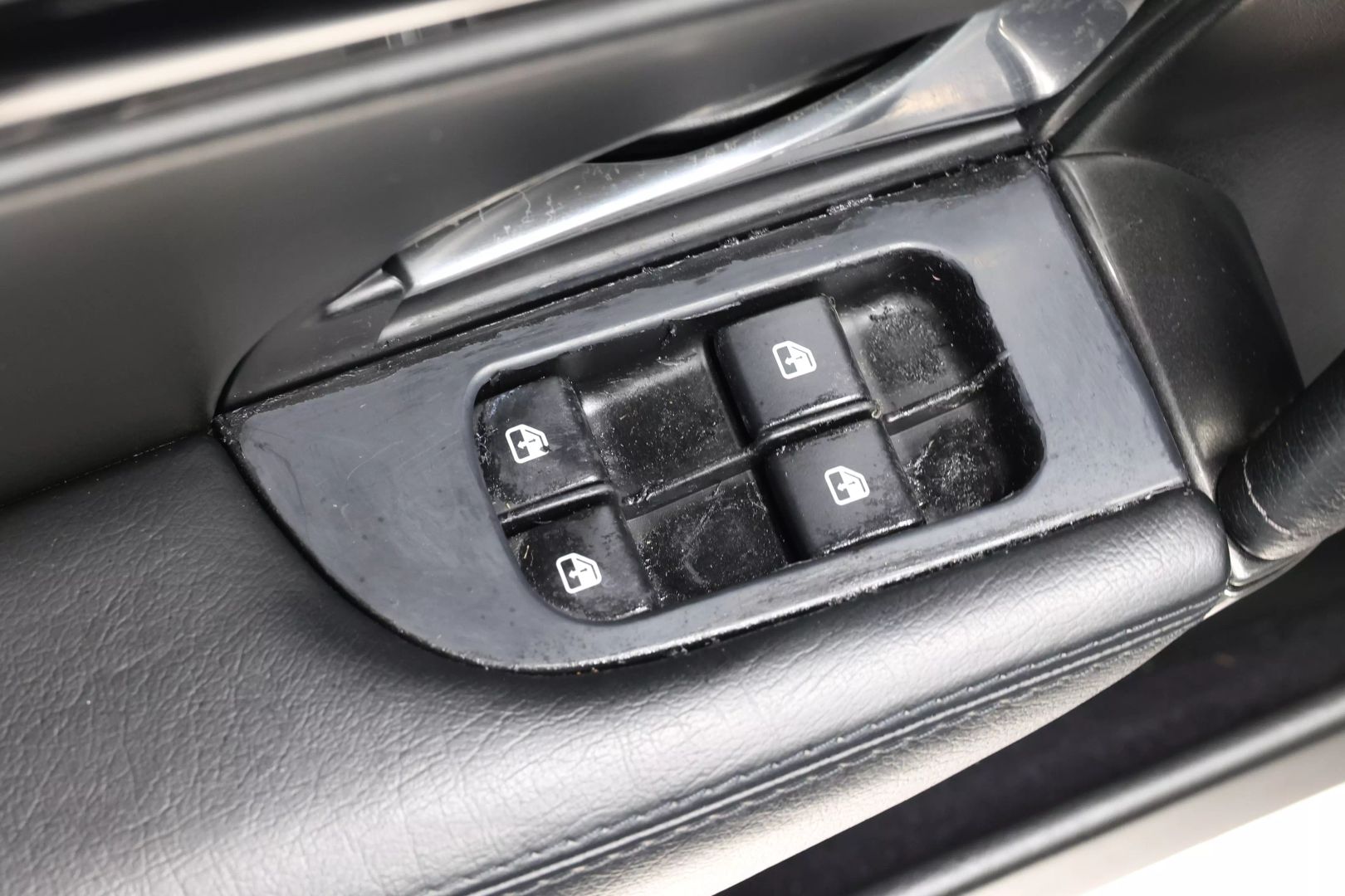 2013 Maserati Granturismo - Image 10