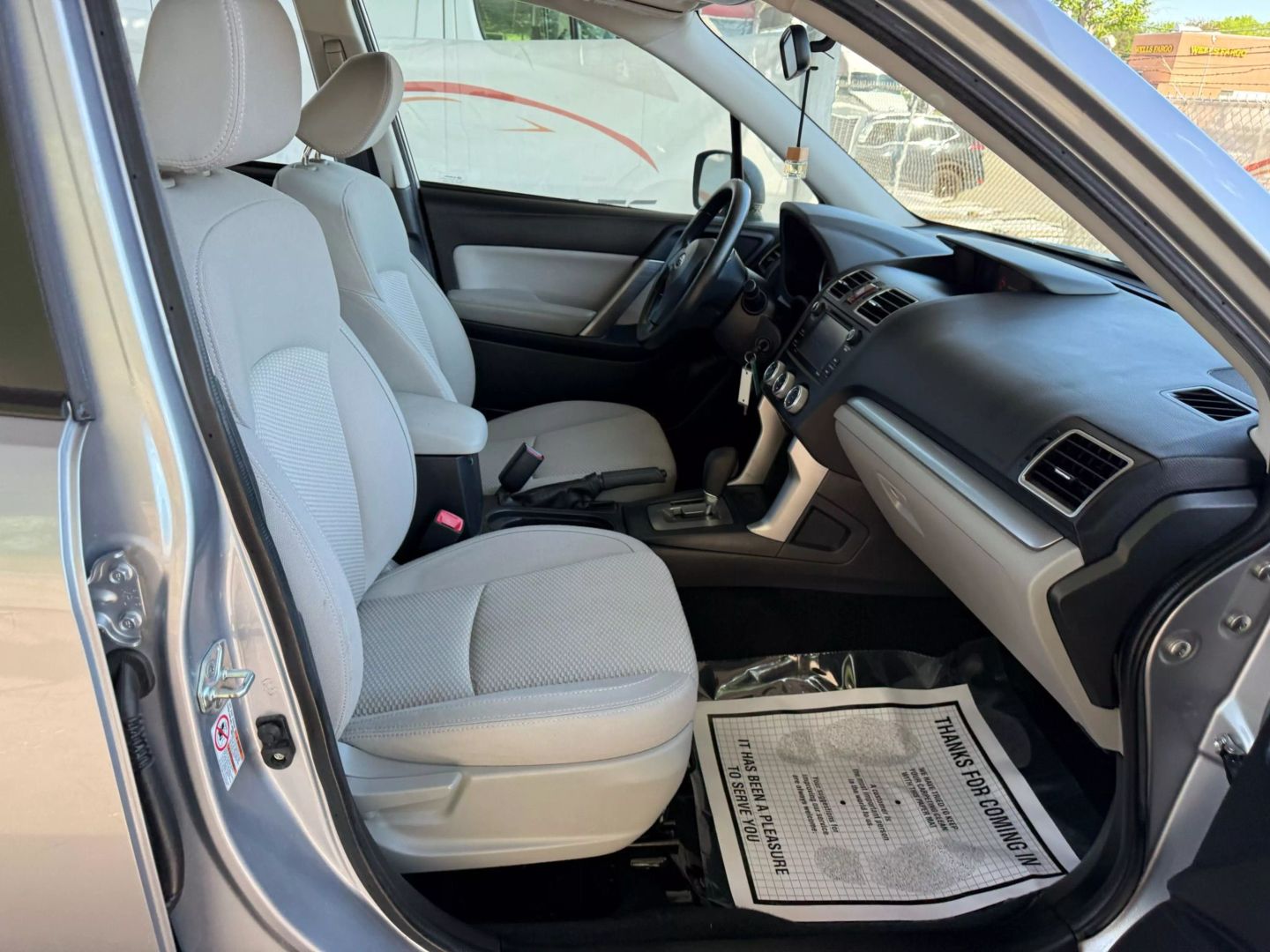 2016 Subaru Forester - Image 25