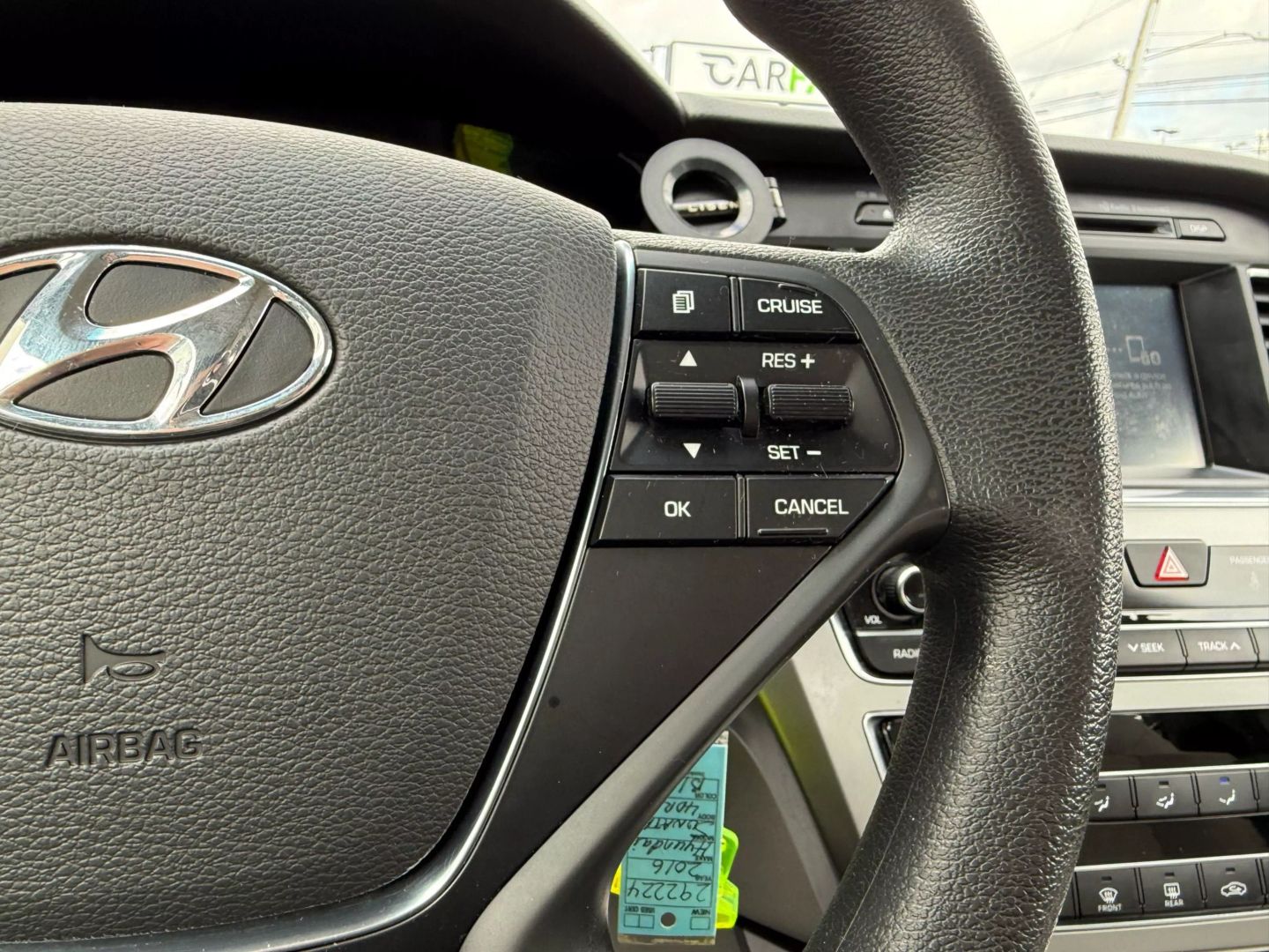 2016 Hyundai Sonata - Image 25
