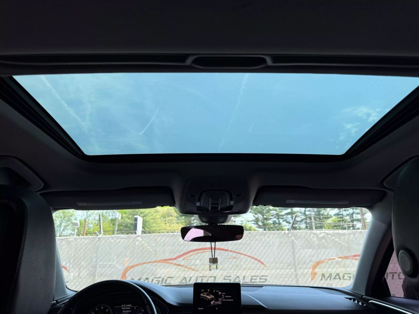 2017 Audi A4 - Image 38