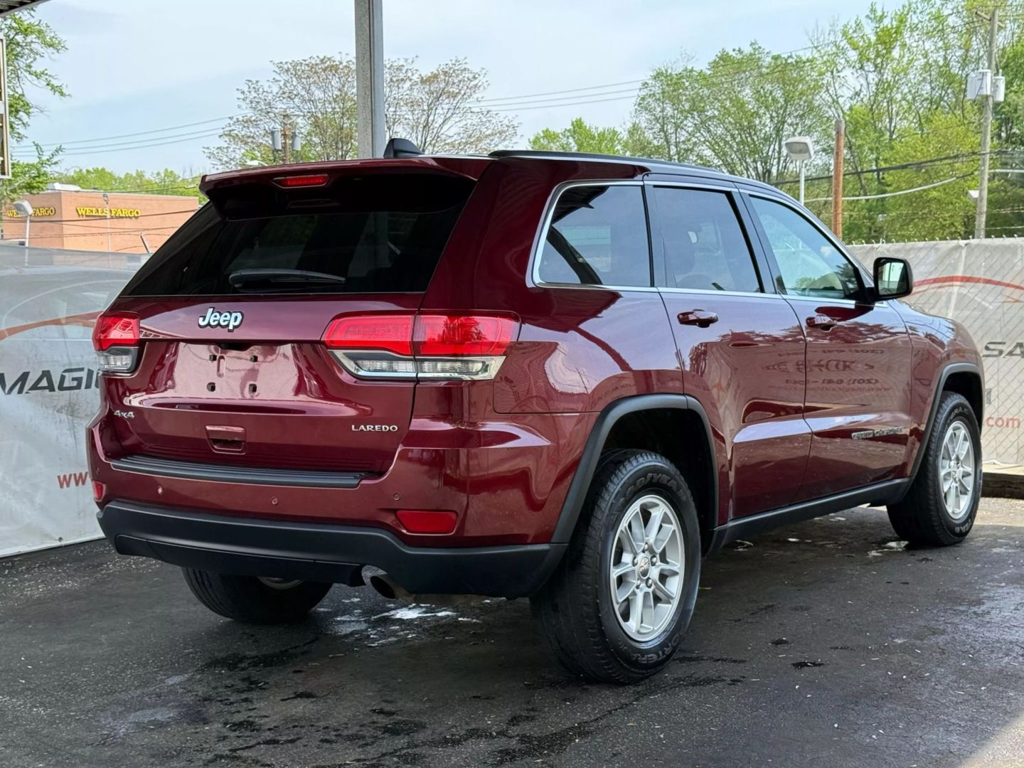 2019 Jeep Grand Cherokee - Image 8