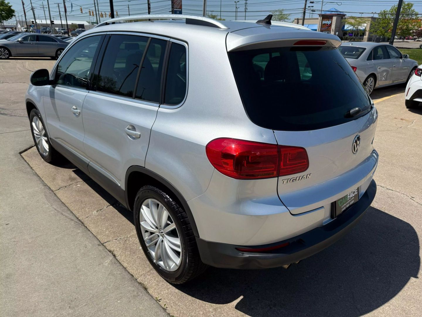 2013 Volkswagen Tiguan - Image 7