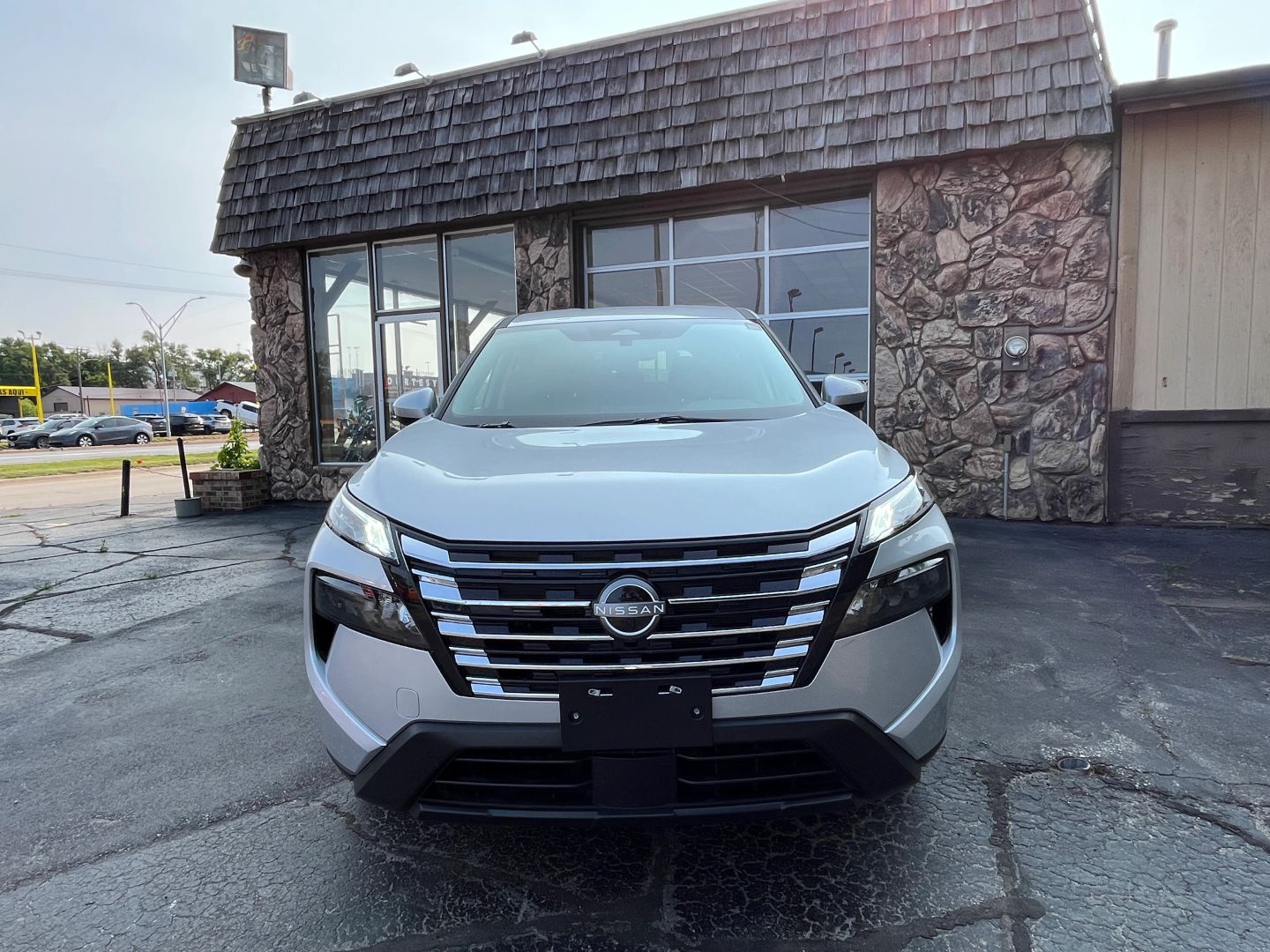 2025 NISSAN ROGUE SUV 3-CYL, TURBO, 1.5 LITER SV SPORT UTILITY 4D