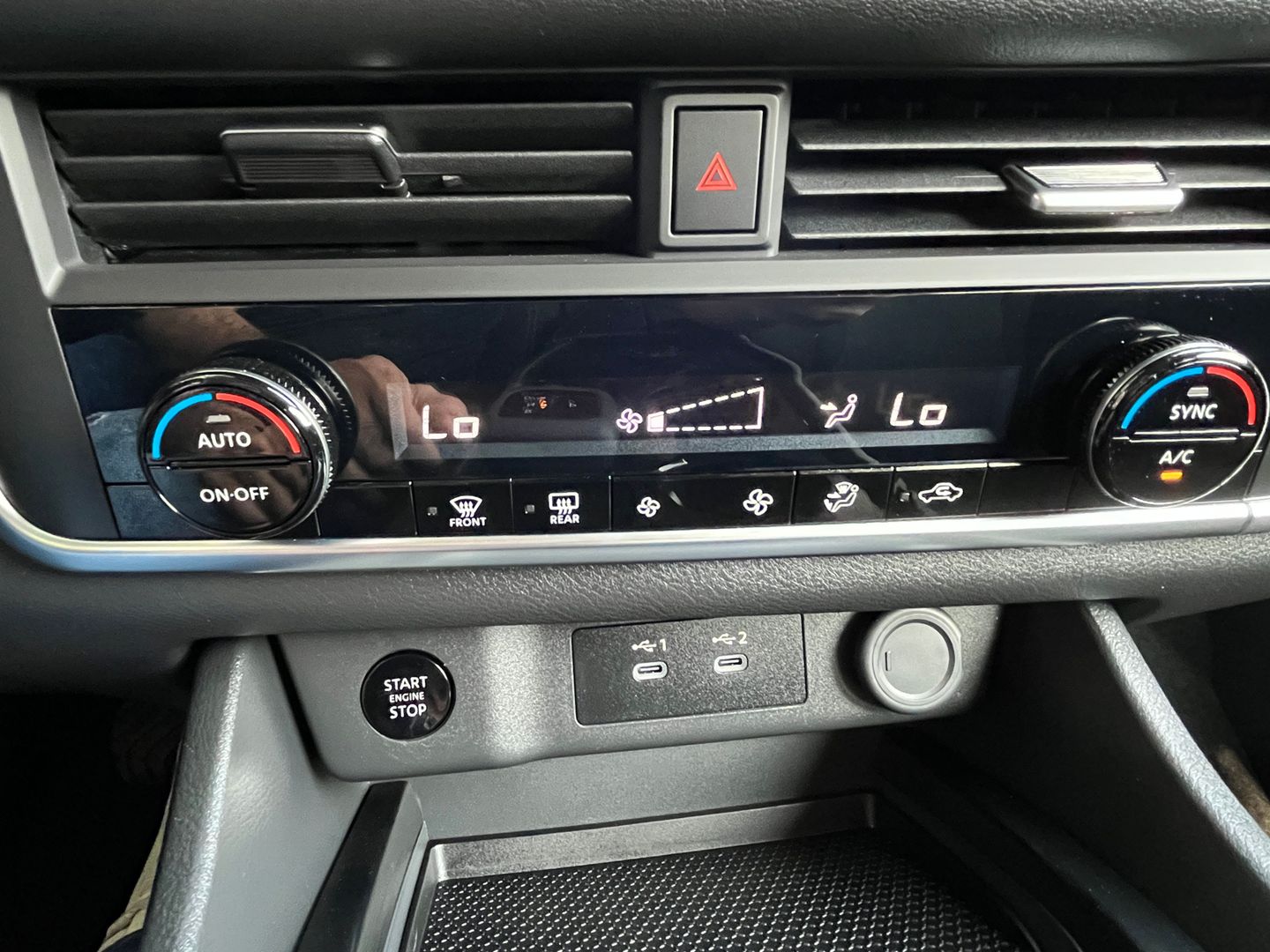 2025 NISSAN ROGUE SUV 3-CYL, TURBO, 1.5 LITER SV SPORT UTILITY 4D