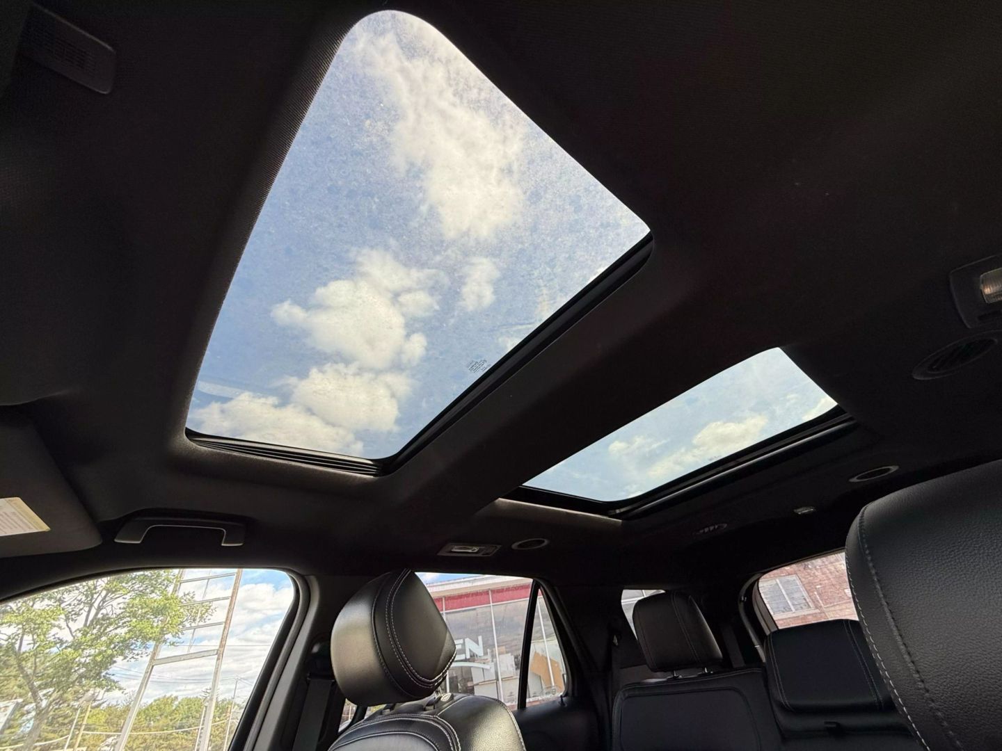 2013 Ford Explorer - Image 37