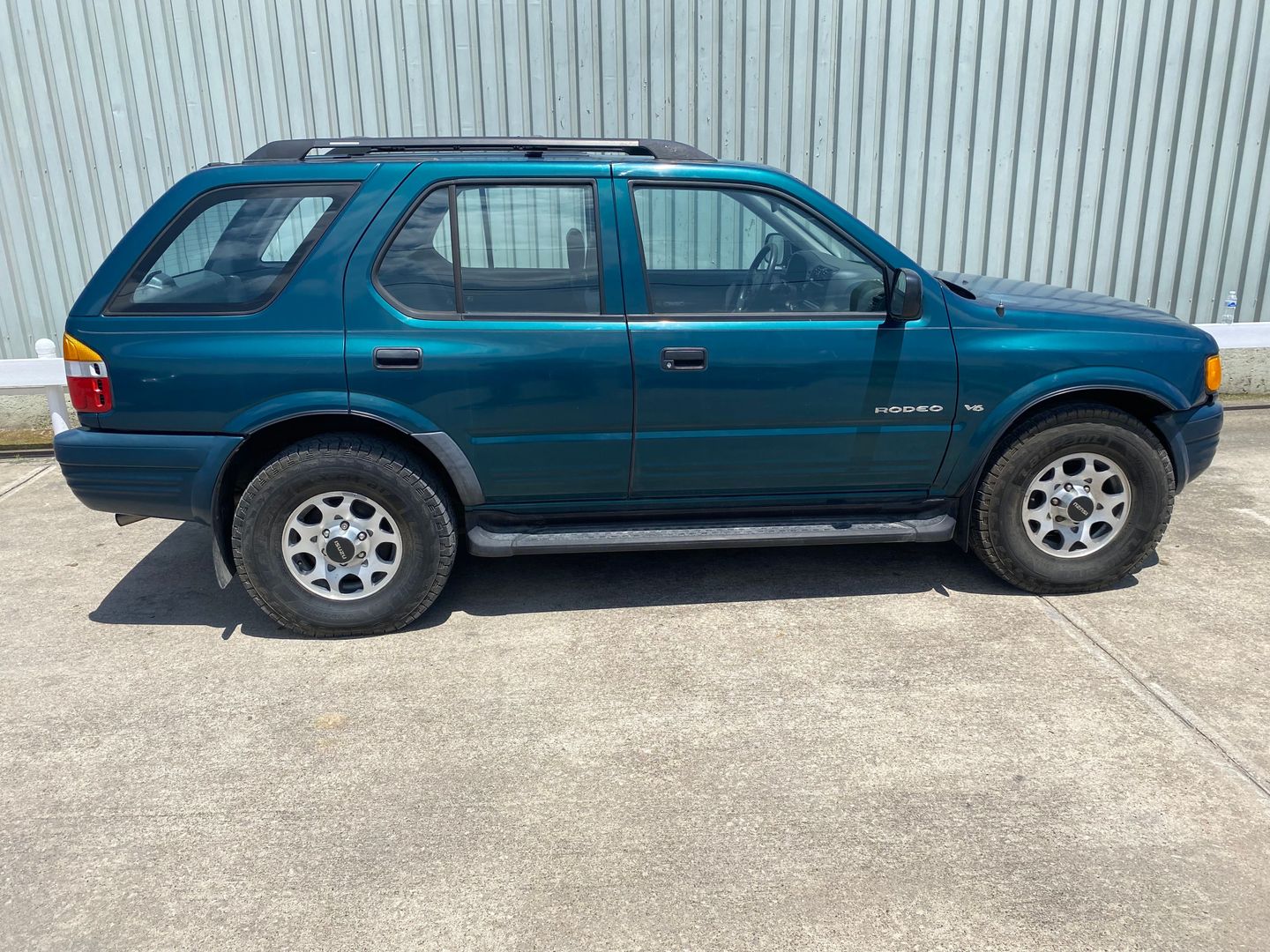 1998 Isuzu Rodeo S