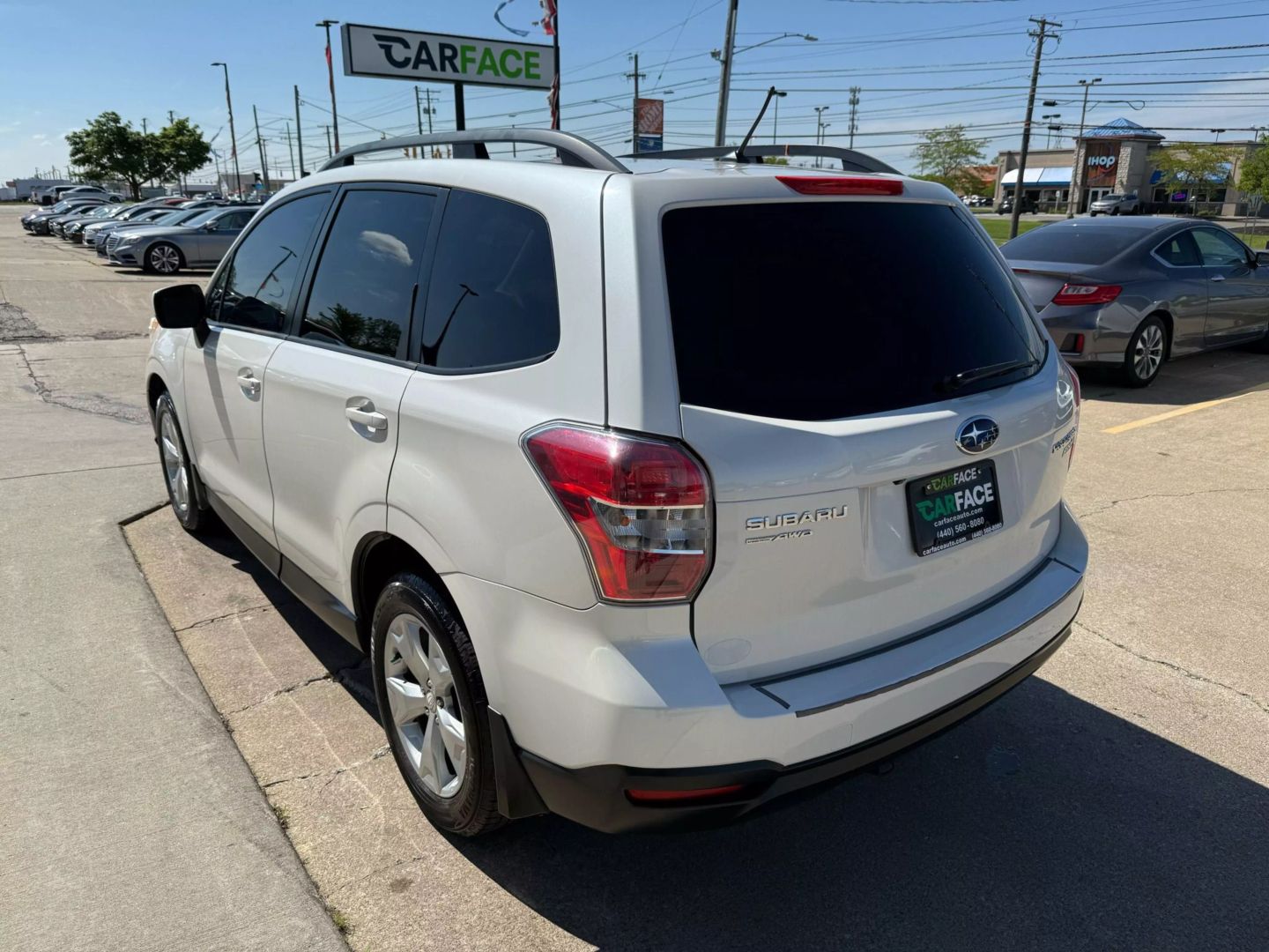 2015 Subaru Forester - Image 8