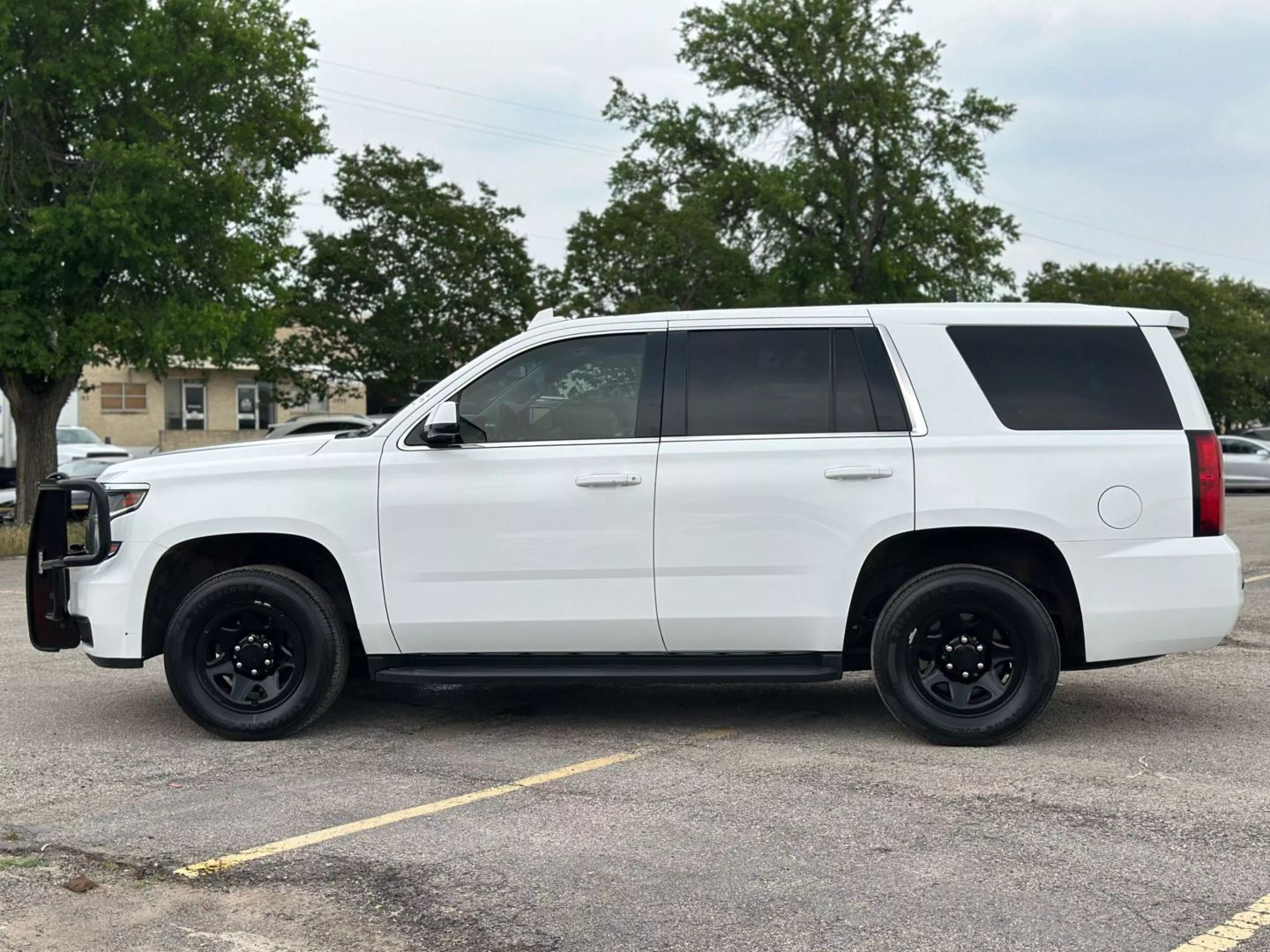 2019 Chevrolet Tahoe - Image 3