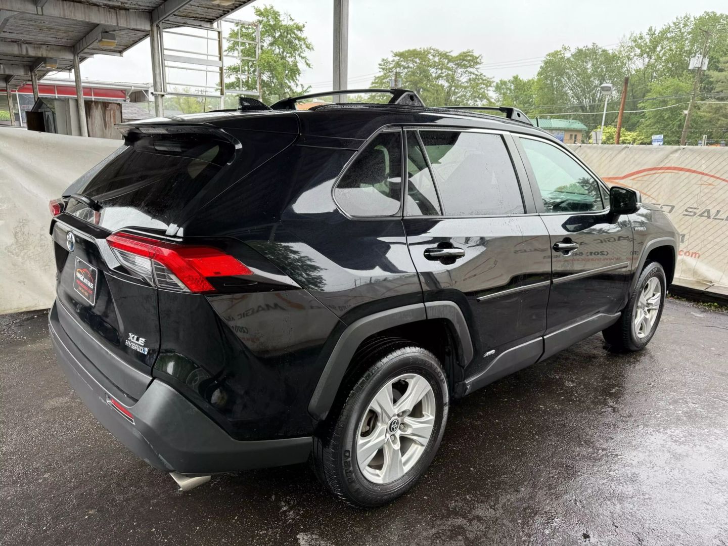 2021 Toyota Rav4 Hybrid - Image 12