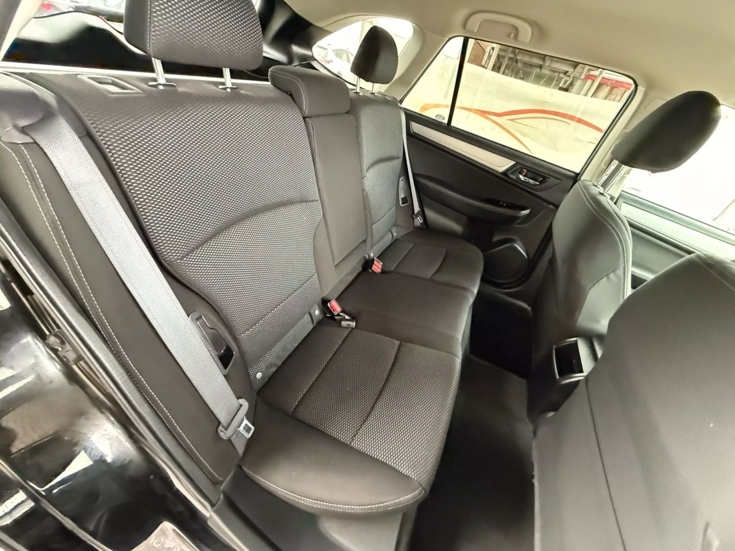 2017 Subaru Outback - Image 23
