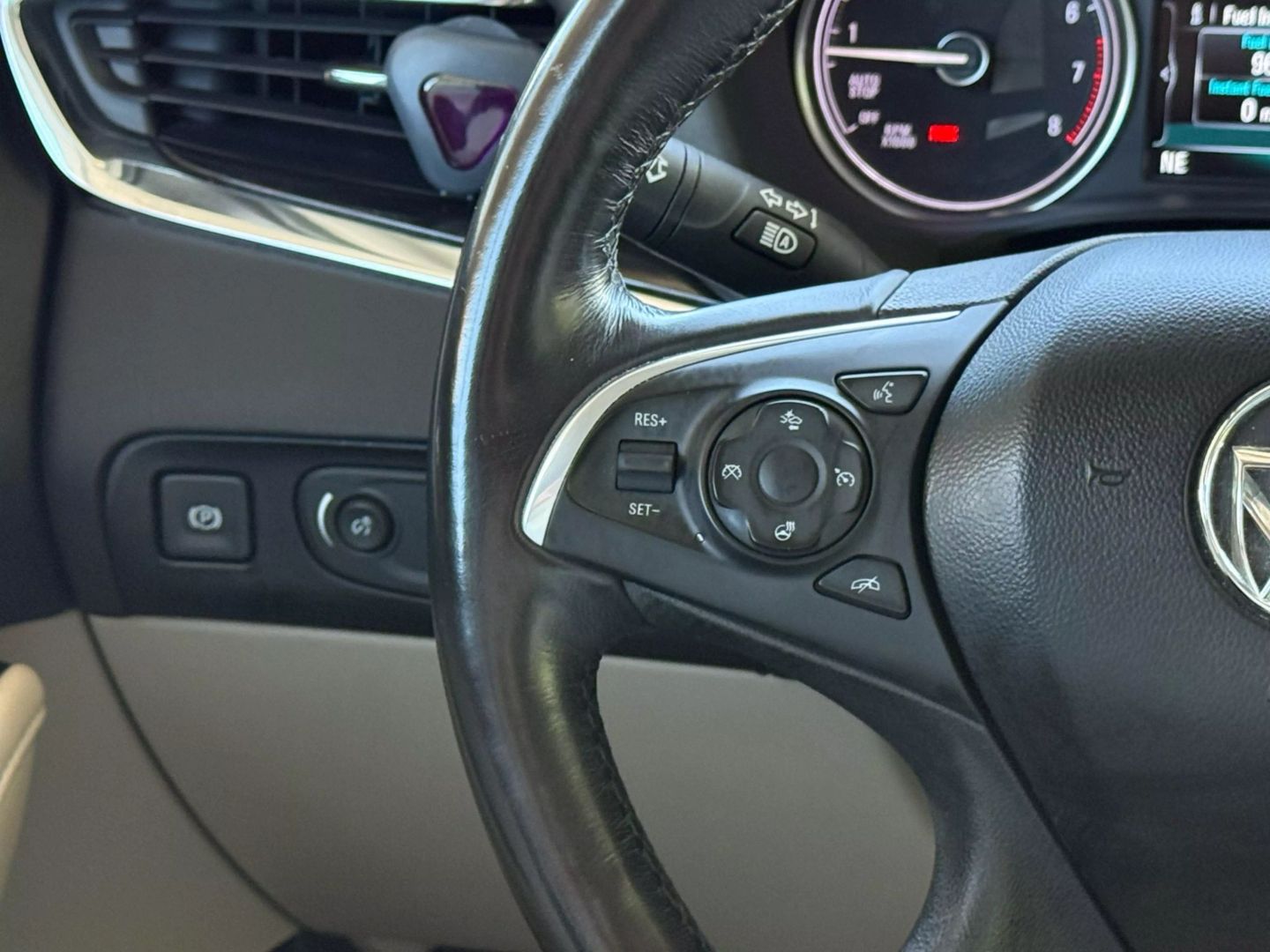 2019 Buick Enclave - Image 37