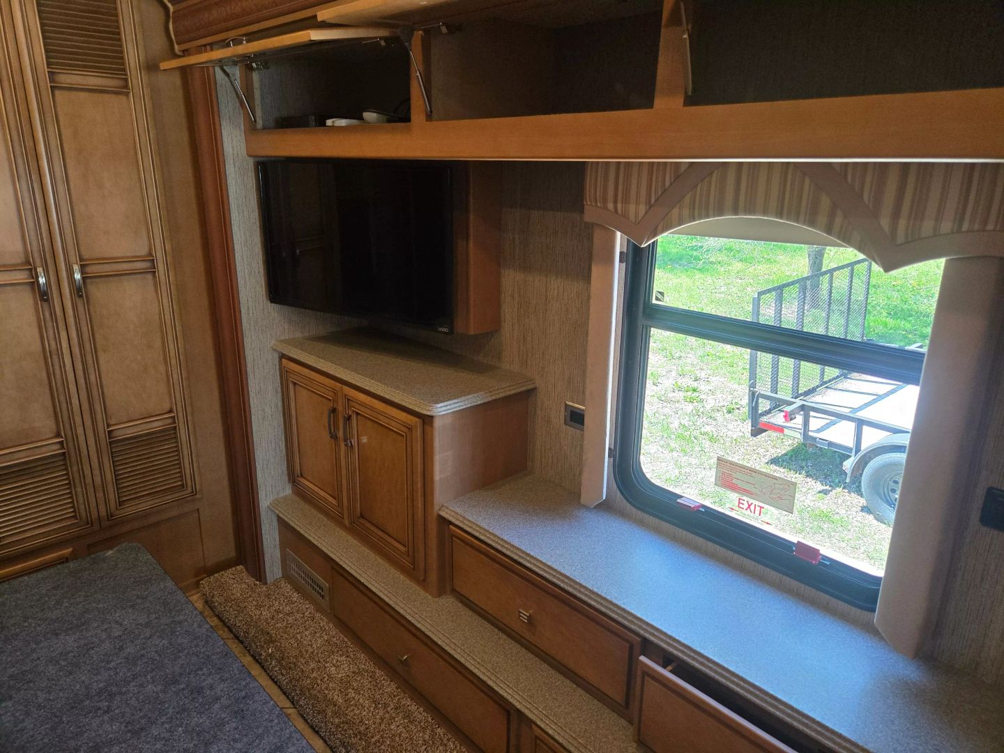 2016 Newmar Ventana Le - Image 25