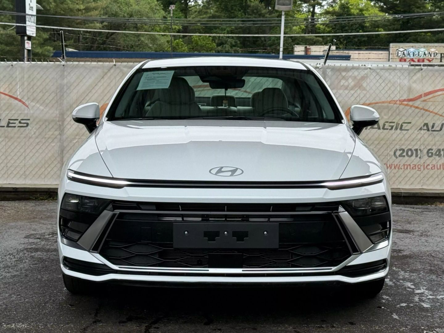 2025 Hyundai Sonata - Image 5