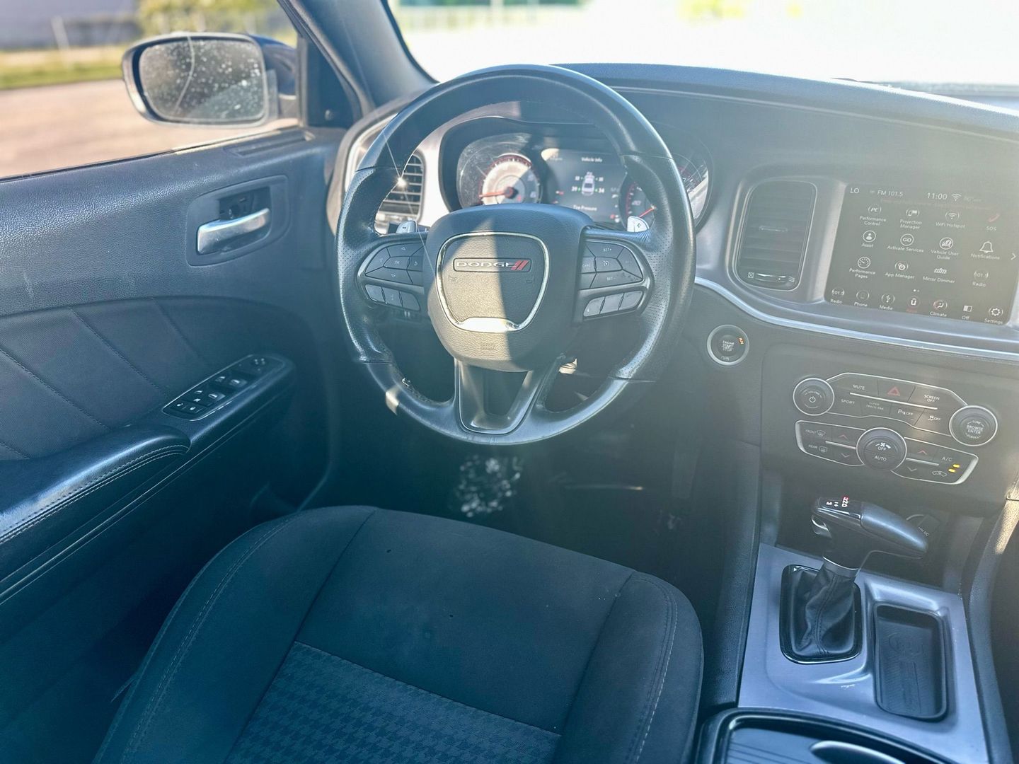 2019 DODGE CHARGER SEDAN V8, HEMI, 5.7 LITER R/T SEDAN 4D