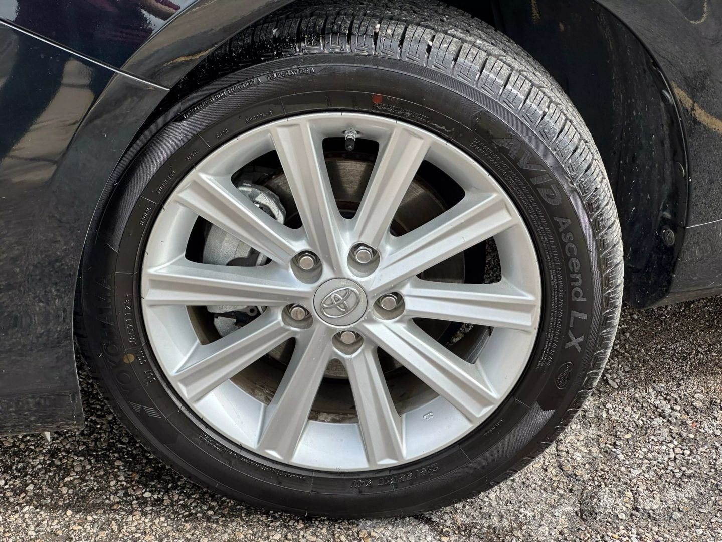 2012 Toyota Camry - Image 38