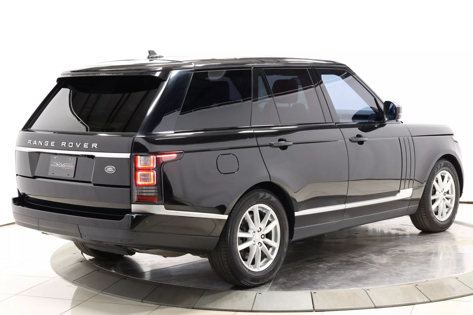 2016 Land Rover Range Rover - Image 4