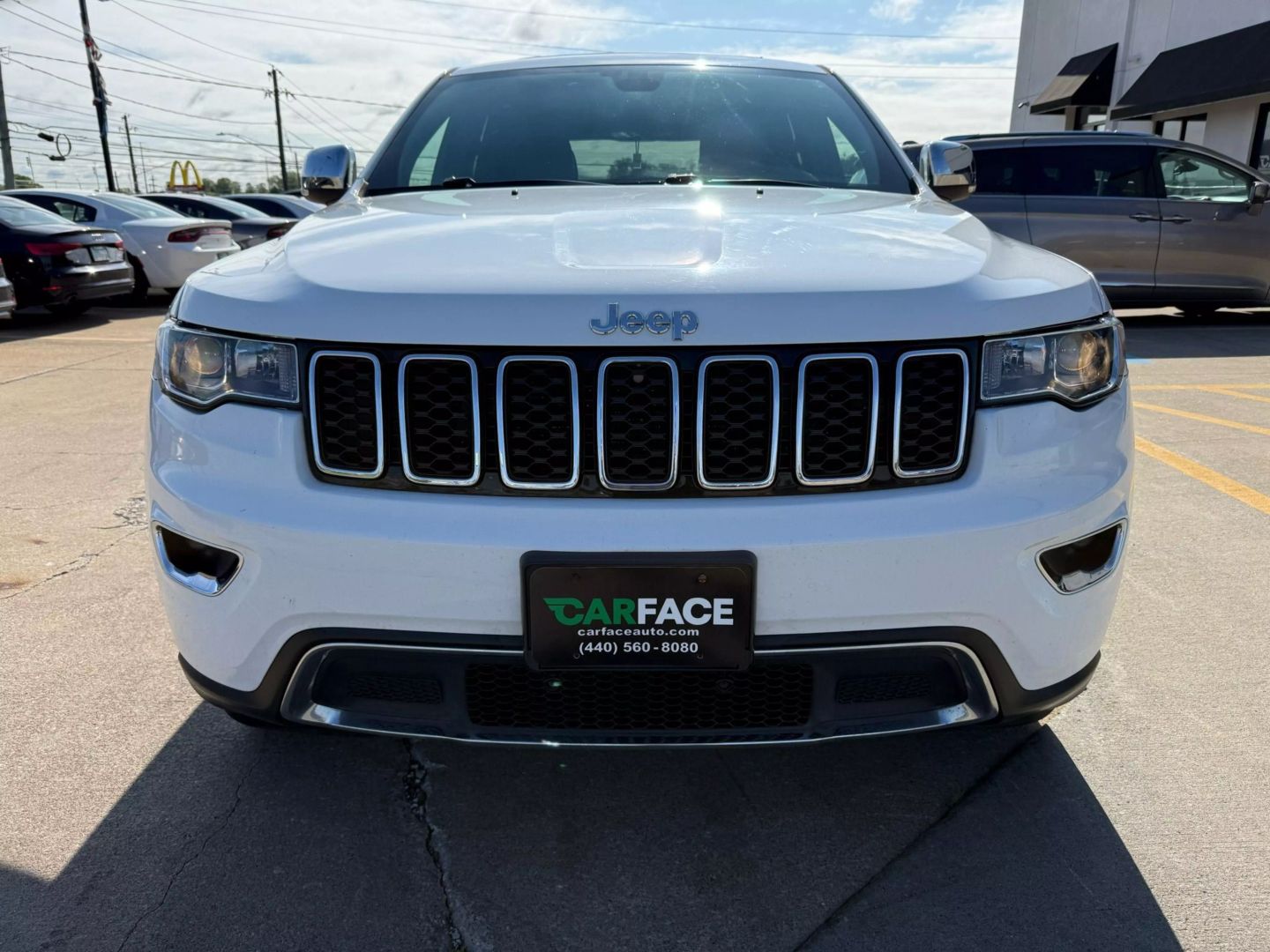 2017 Jeep Grand Cherokee - Image 2