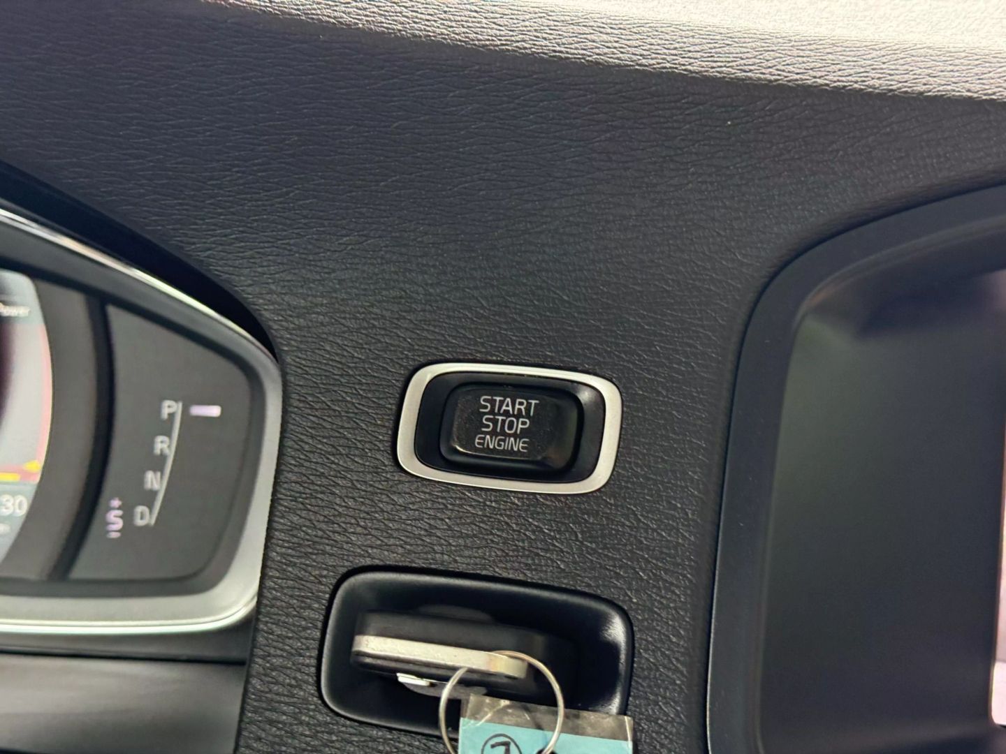2018 Volvo S60 - Image 39