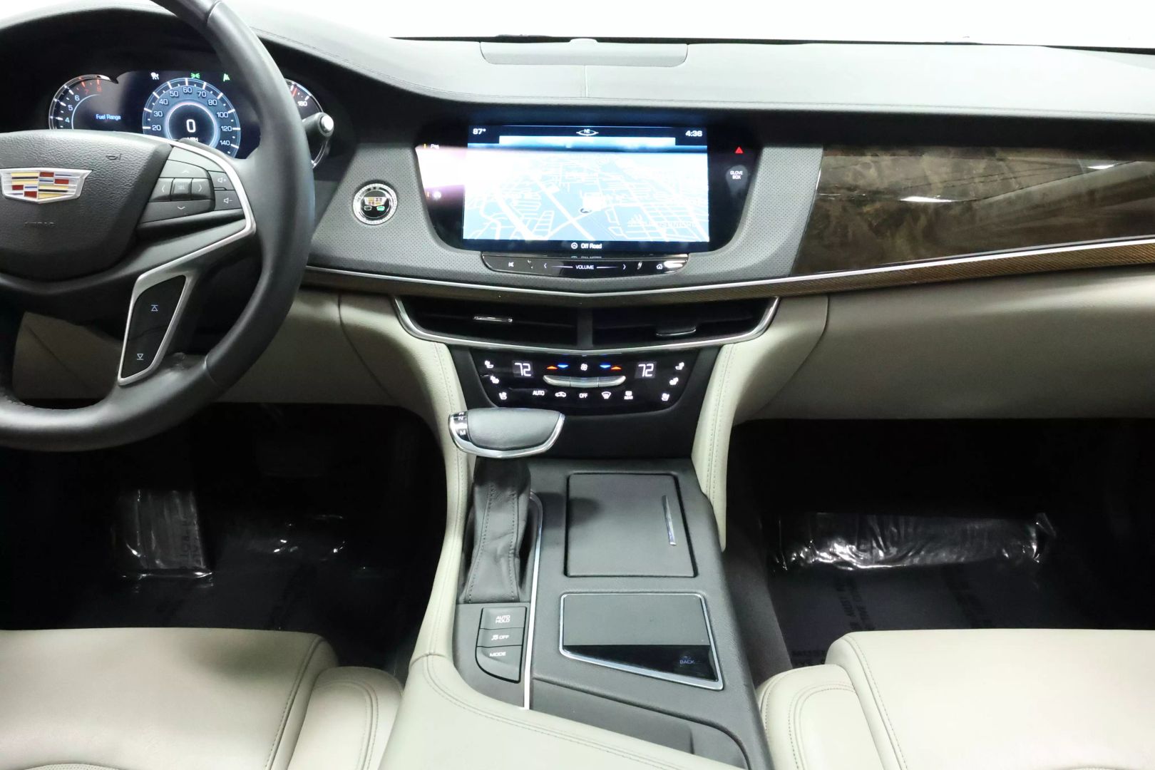 2017 Cadillac Ct6 - Image 36