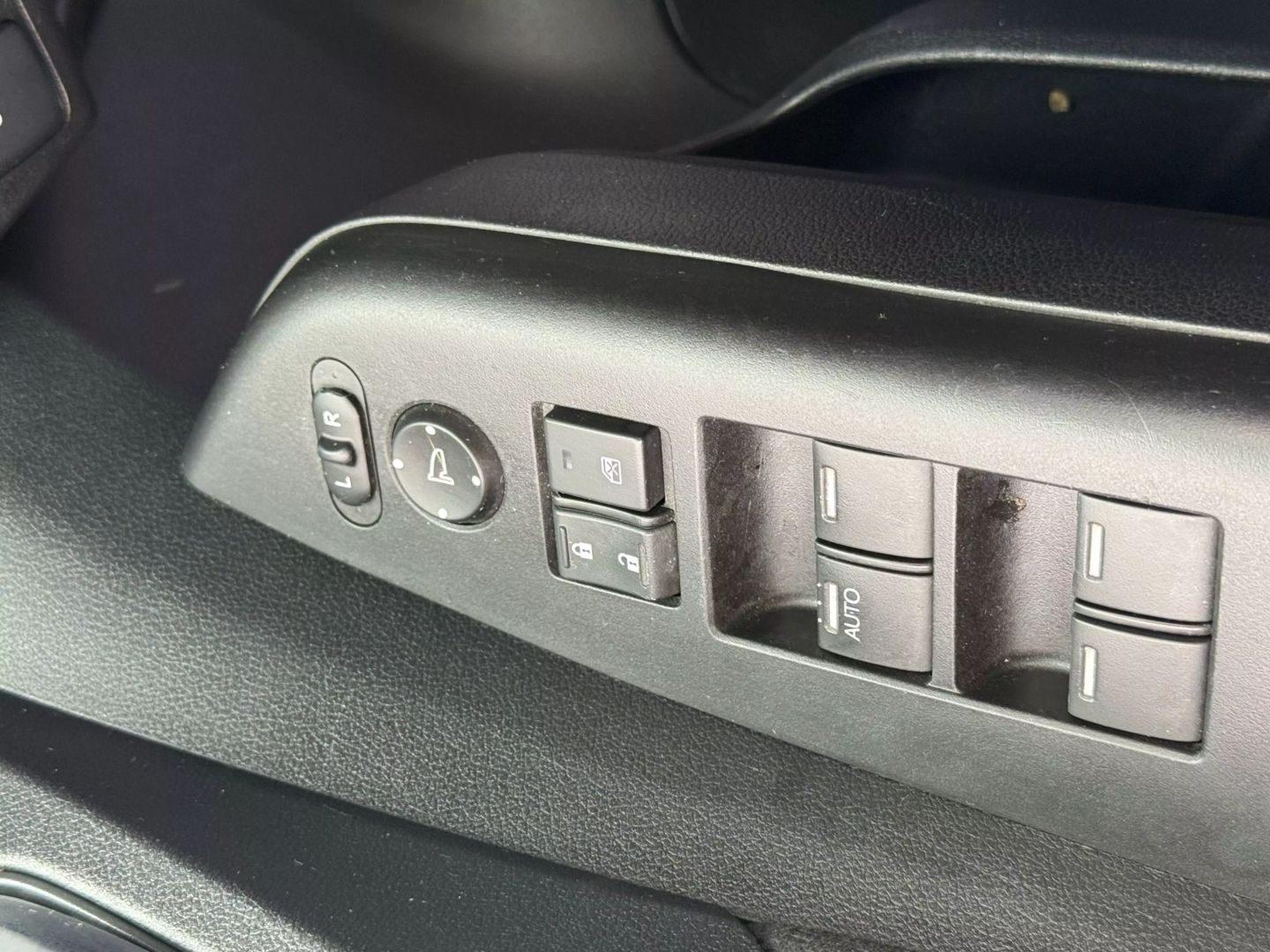 2015 Honda Cr-v - Image 41