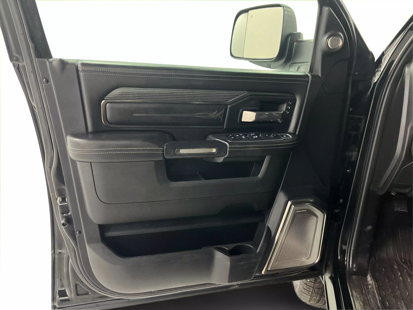2020 Ram 3500 Crew Cab - Image 21