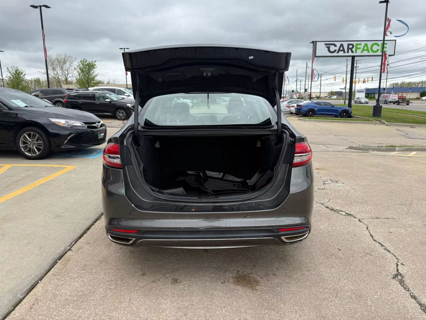2018 Ford Fusion - Image 12