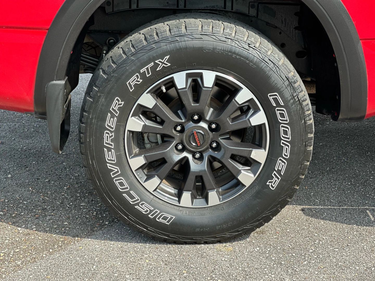 2020 NISSAN TITAN CREW CAB PICKUP V8, 5.6 LITER PRO-4X PICKUP 4D 5 1/2 FT